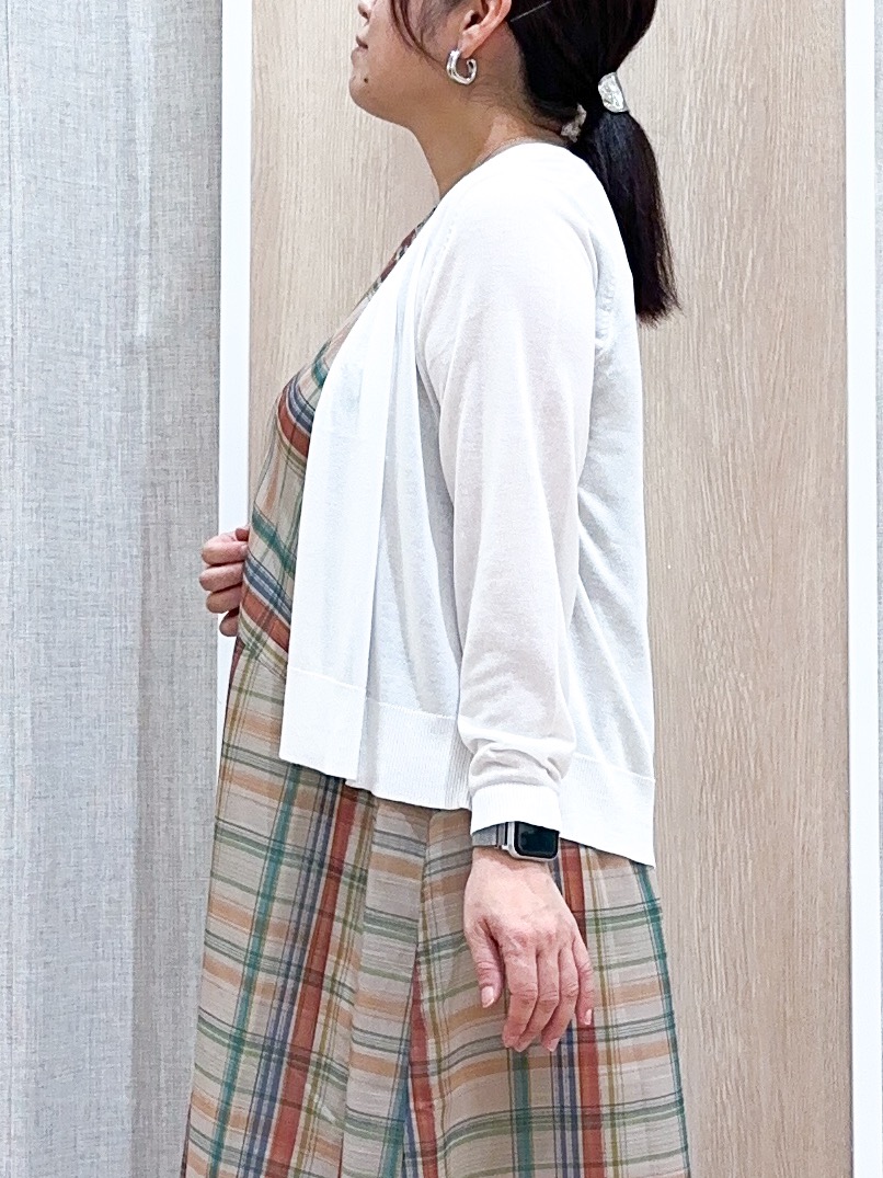 naoさんの「grove｜高評価！【接触冷感／UVカットetc】ベーシックショートカーディガン」を使ったコーディネート