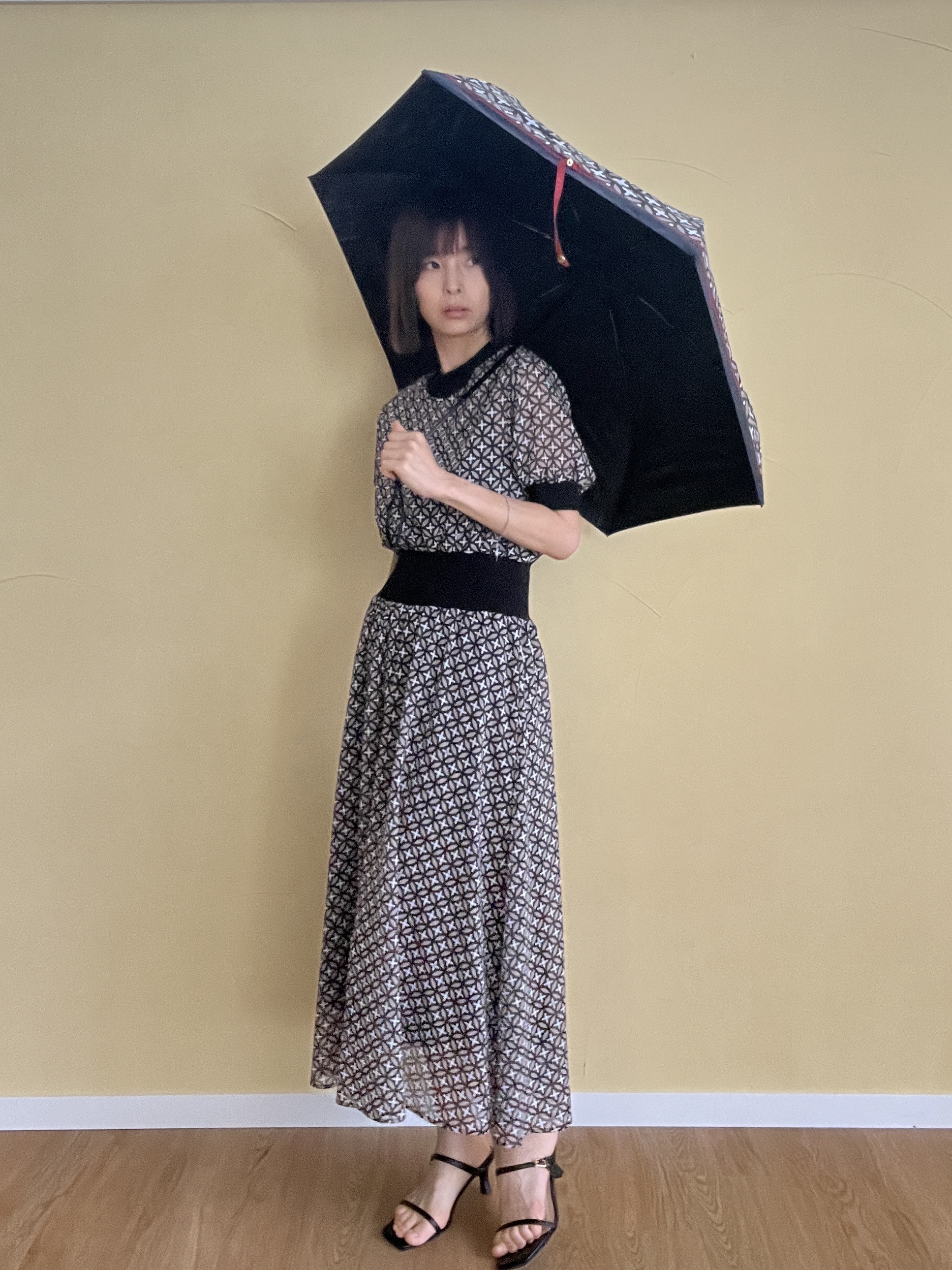 misaさんの「DRESSTERIOR｜【otonaMUSE5月号掲載/ウォッシャブル】オーバーラップサークル シアードレス」を使ったコーディネート