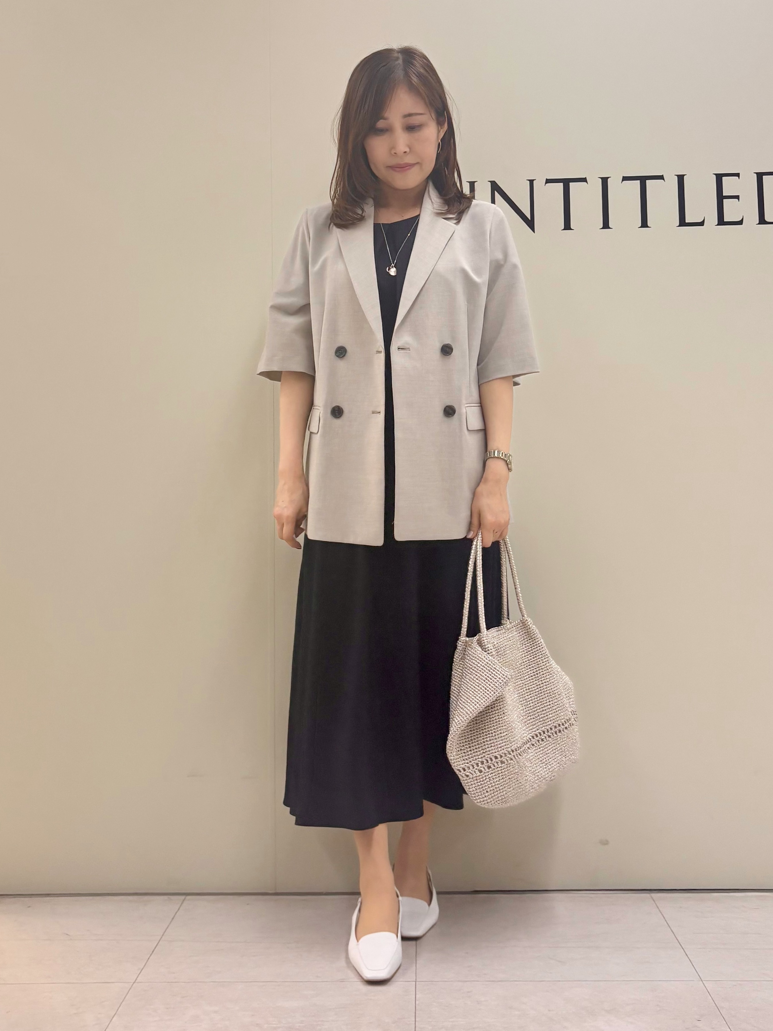 Sakaiさんの「UNTITLED｜【前後2WAY/はっ水/セットアップ可】リラクシーフレンチスリーブブラウス」を使ったコーディネート