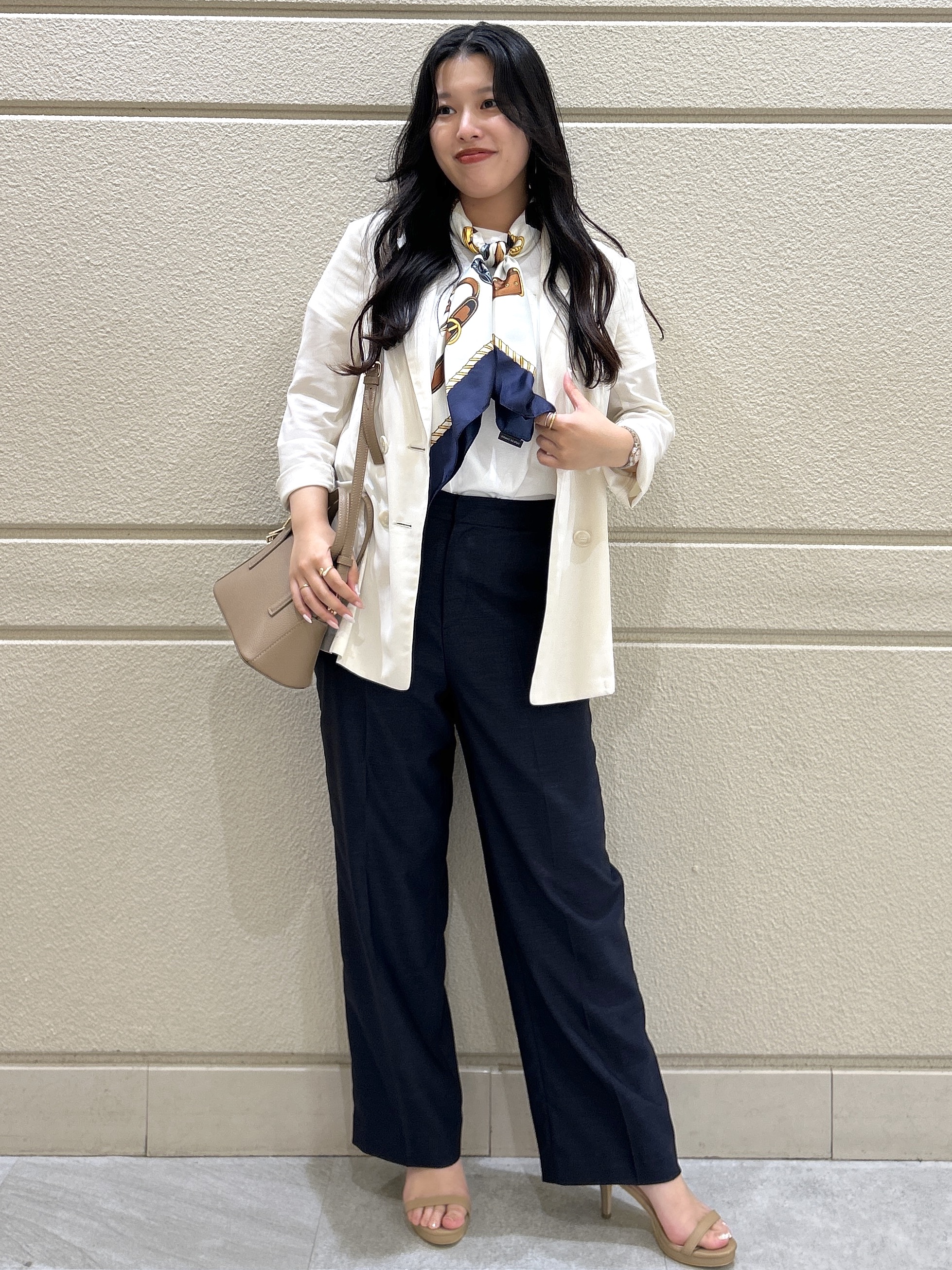 Momokaさんの「COUP DE CHANCE｜【手洗い可／日本製】シアーテーラード ジャケット」を使ったコーディネート