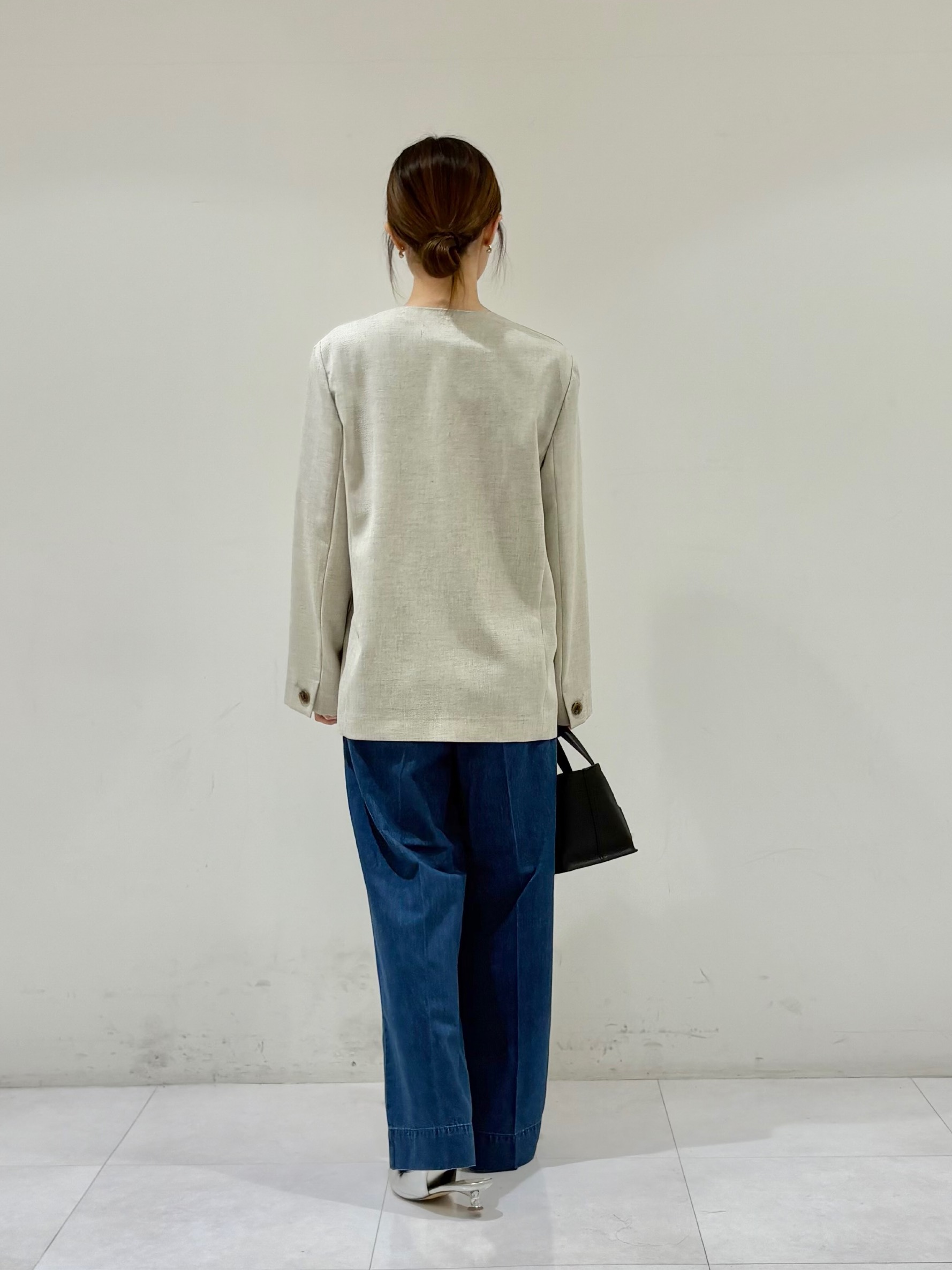 kyokaさんの「UNTITLED｜【すっきり見え/洗える】スクエアネックプルオーバー」を使ったコーディネート