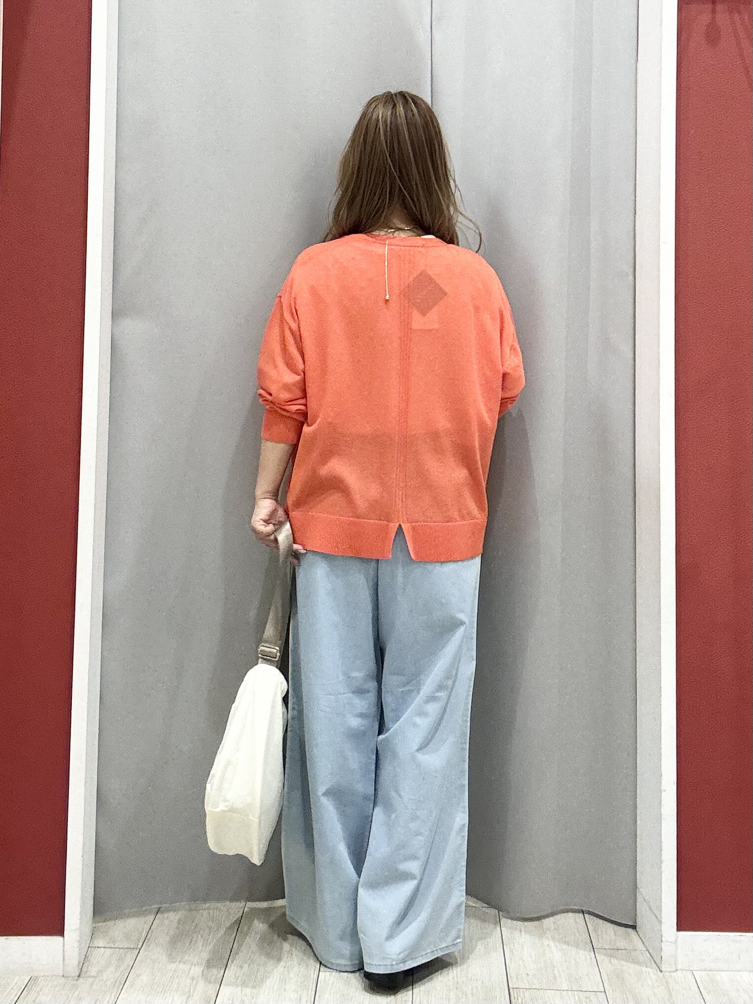 shioさんの「SHOO･LA･RUE｜【ひんやり/洗濯機可/S-LL】オンにもオフにも マルチに使えるボタンレスカーディガン」を使ったコーディネート