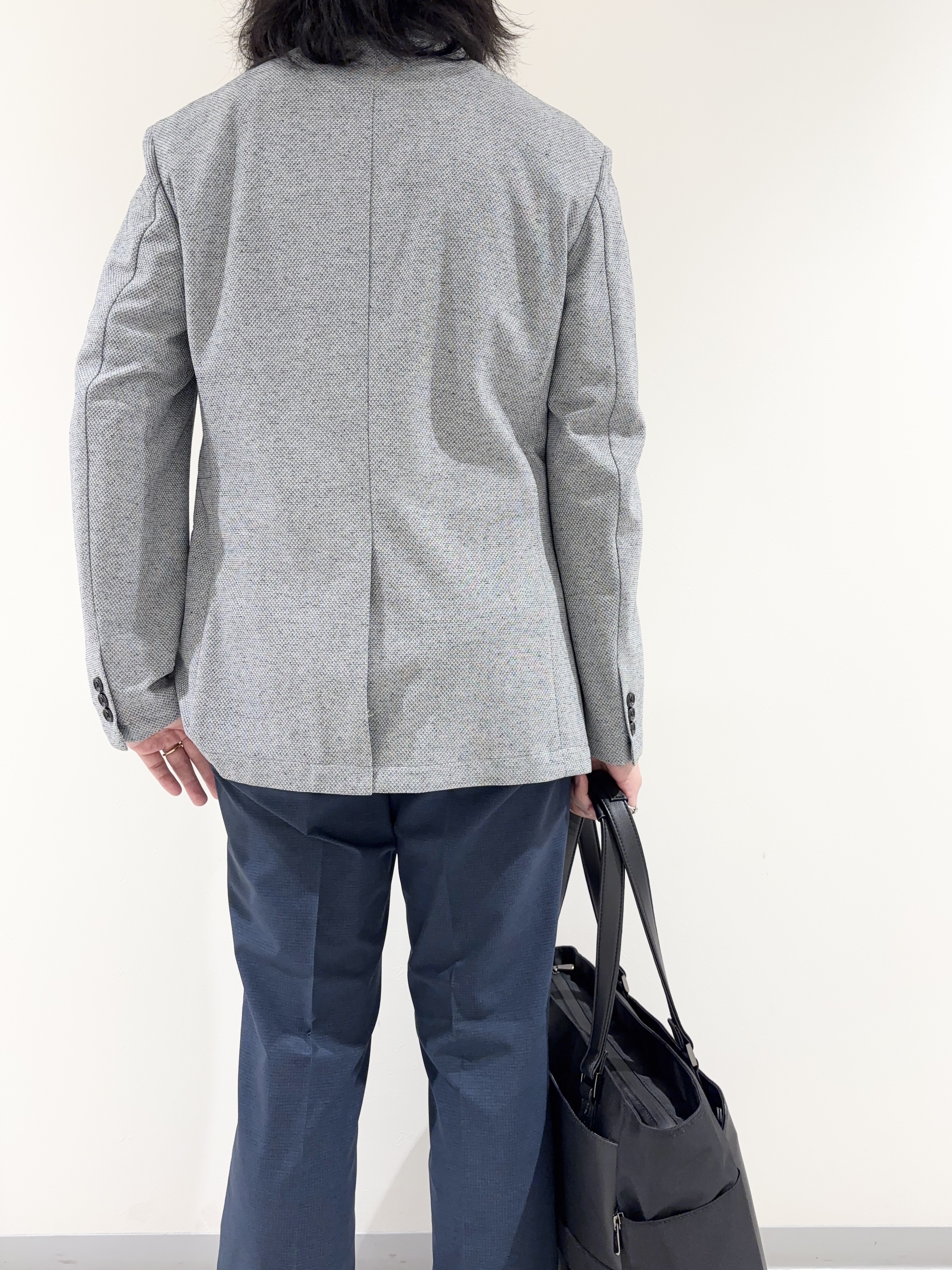 及川さんの「TAKEO KIKUCHI｜【抗菌防臭】CALCULO（R）ジャージ ジャケット」を使ったコーディネート
