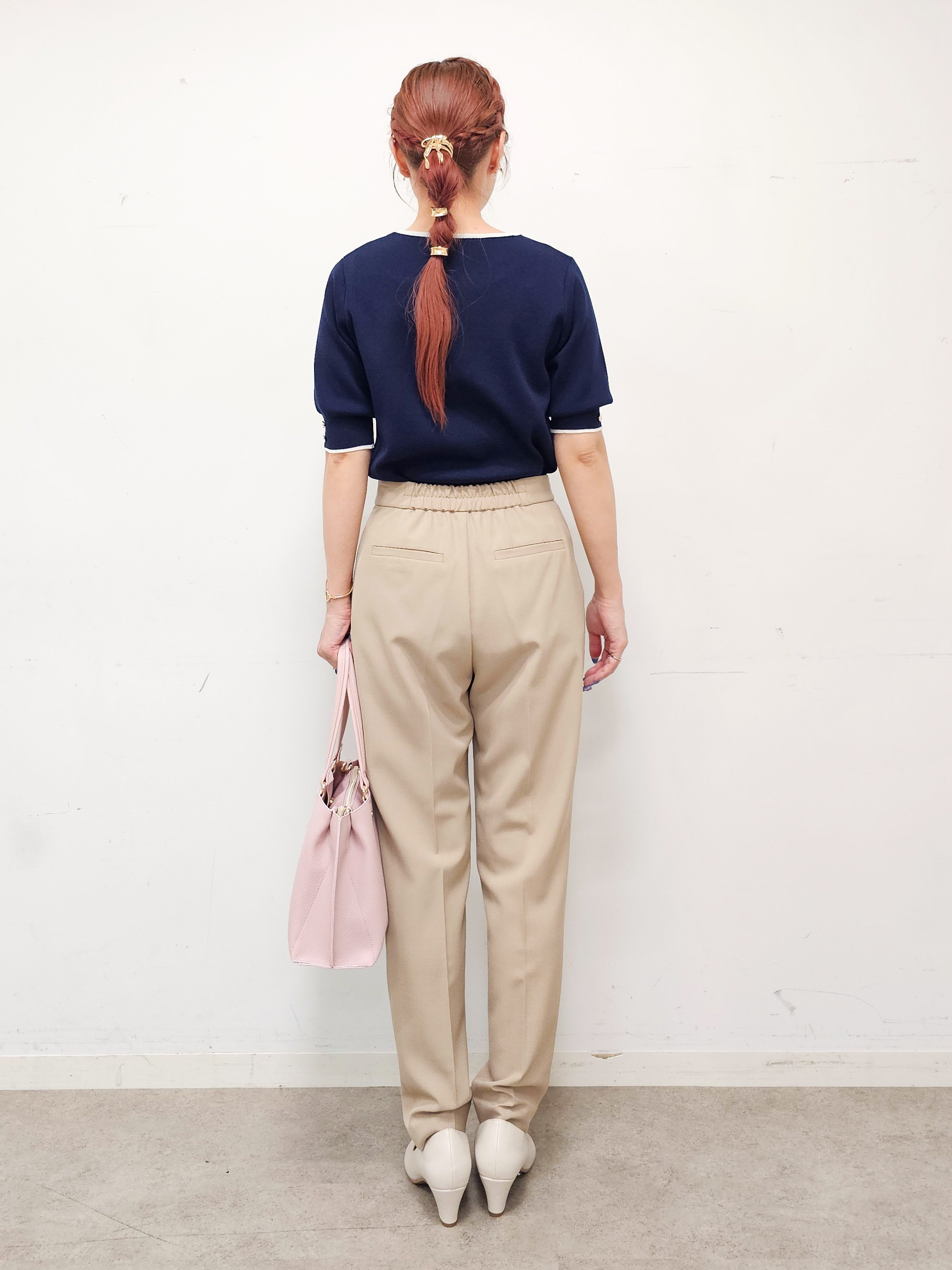 ゆゆさんの「SHOO･LA･RUE｜【洗濯機可/UV/5分袖】ハートネックでお顔周りすっきり バイカラーニット」を使ったコーディネート