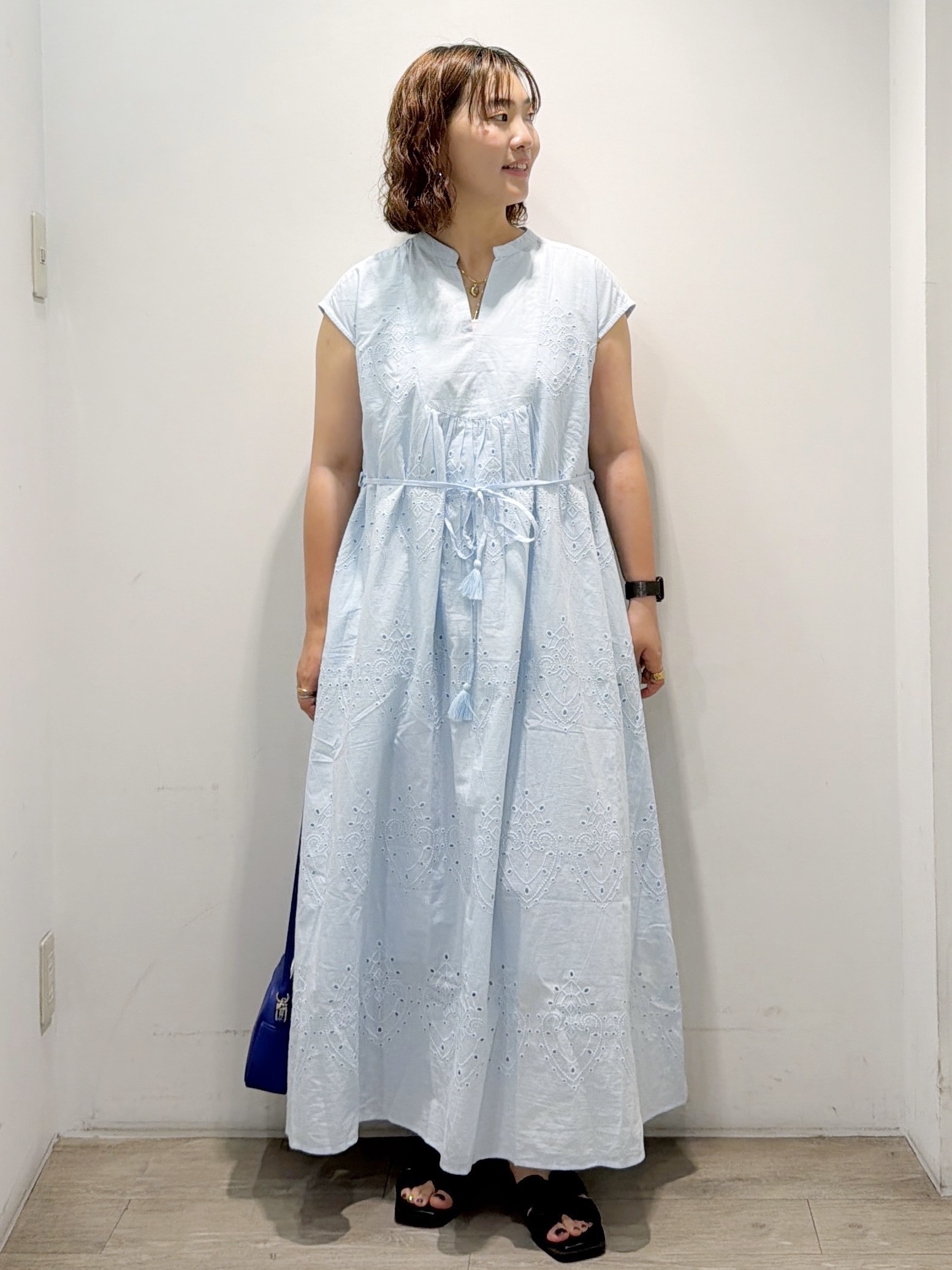 sumicaさんの「OPAQUE.CLIP｜アイレットレース刺繍ワンピース【洗える】」を使ったコーディネート