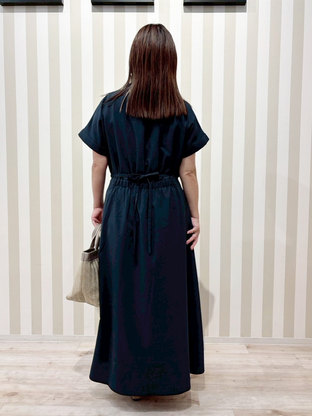 ゆーんさんの「SHOO･LA･RUE｜【洗濯機可／洗濯後しわになりにくい】ウエストタックフレンチワンピース」を使ったコーディネート