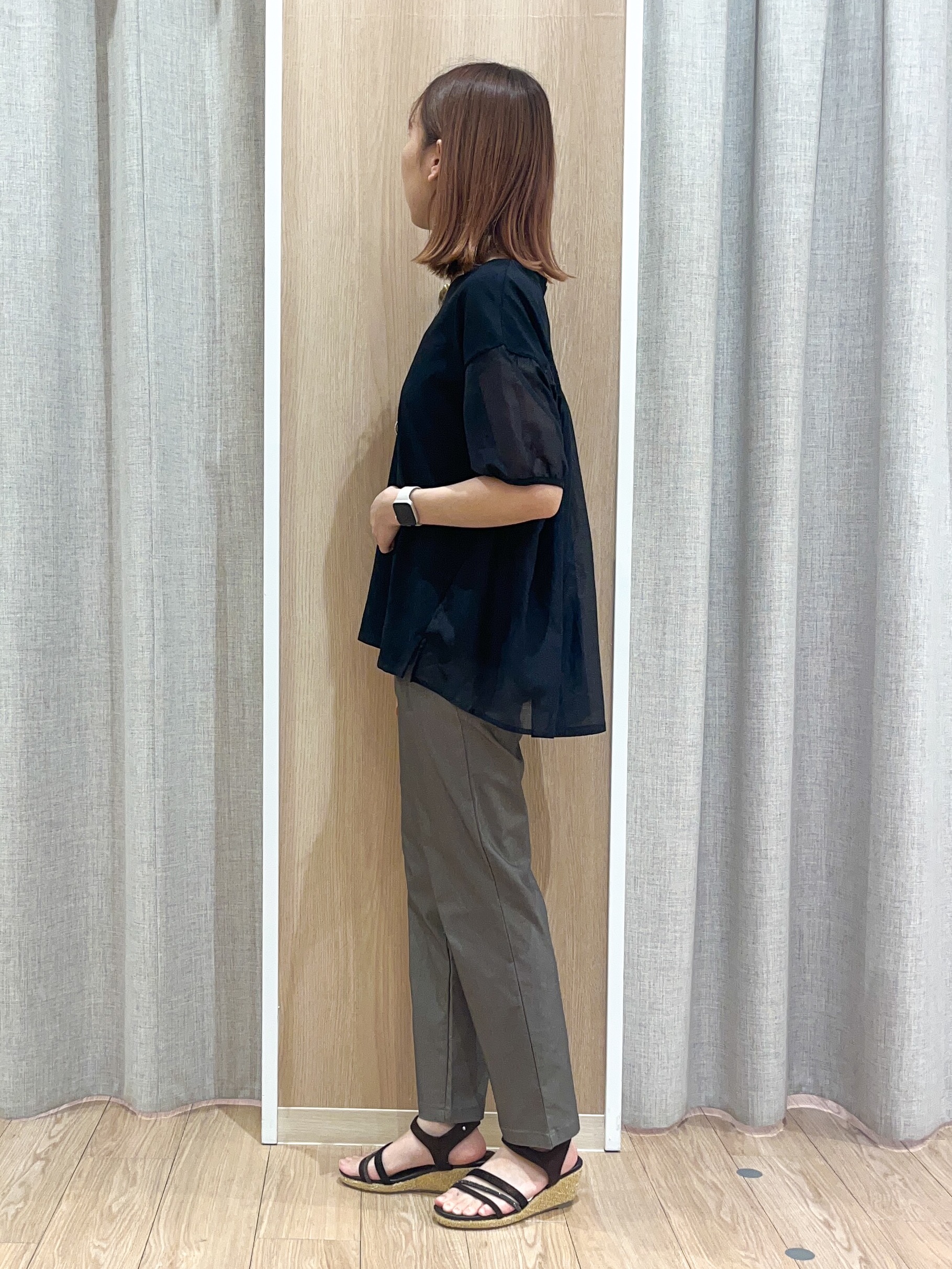 みーちゃんさんの「grove｜【貴島明日香さん着用/UVカット】体型カバー叶う、バックプリーツTシャツ」を使ったコーディネート