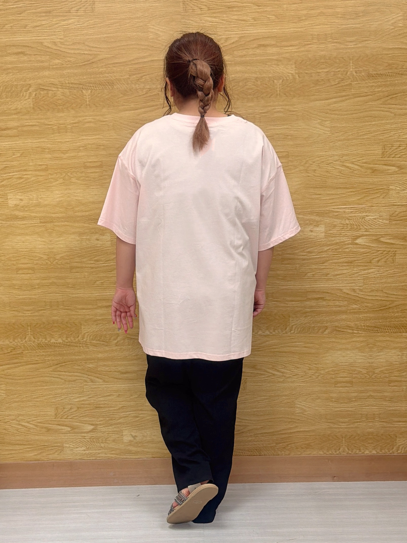 ぁむさんの「SHOO･LA･RUE｜【ひんやり】ゆるっと体型カバー BIGアソートTシャツ」を使ったコーディネート