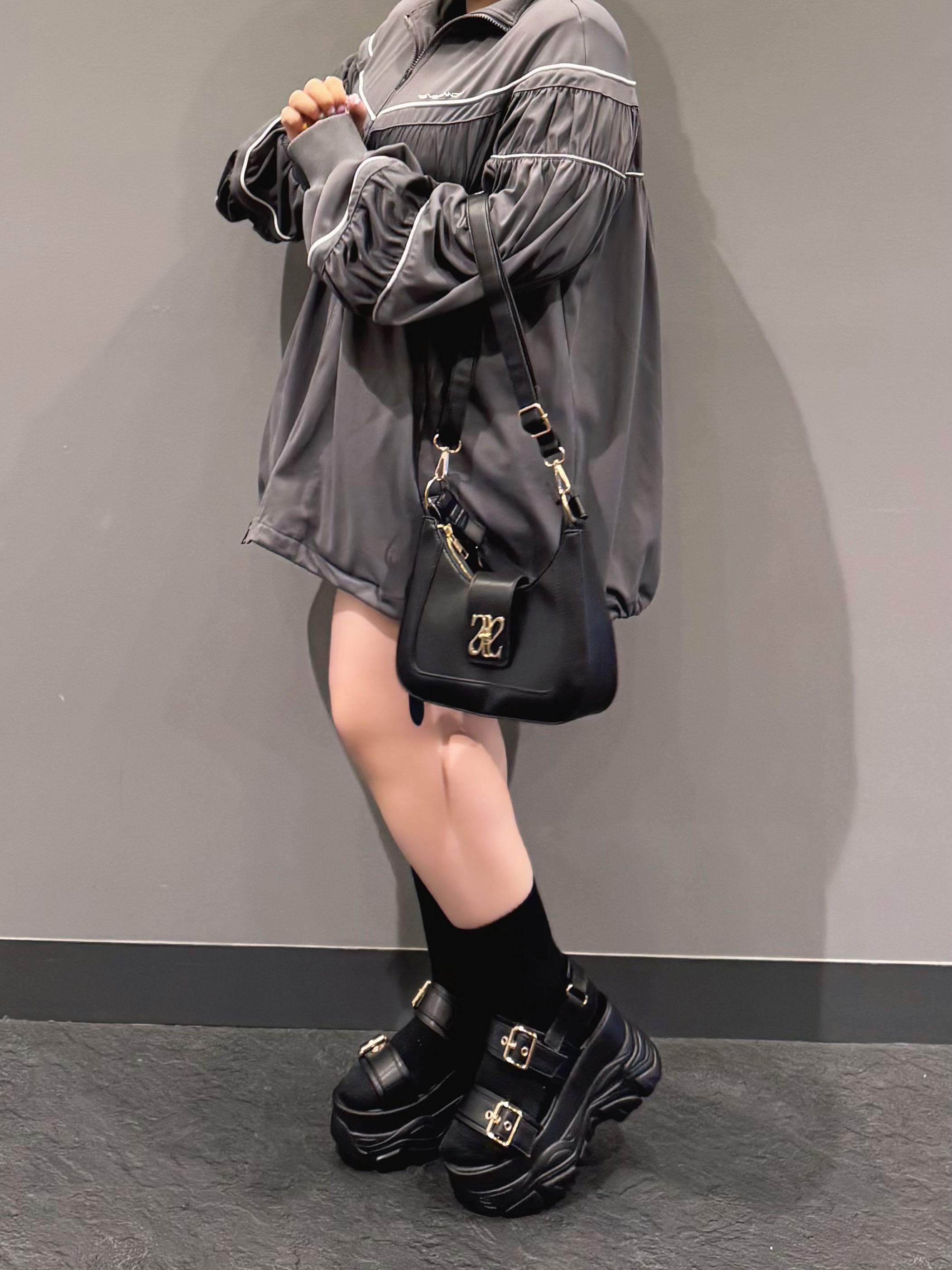 sayakaさんの「ESPERANZA｜厚底ダブルベルトサンダル」を使ったコーディネート