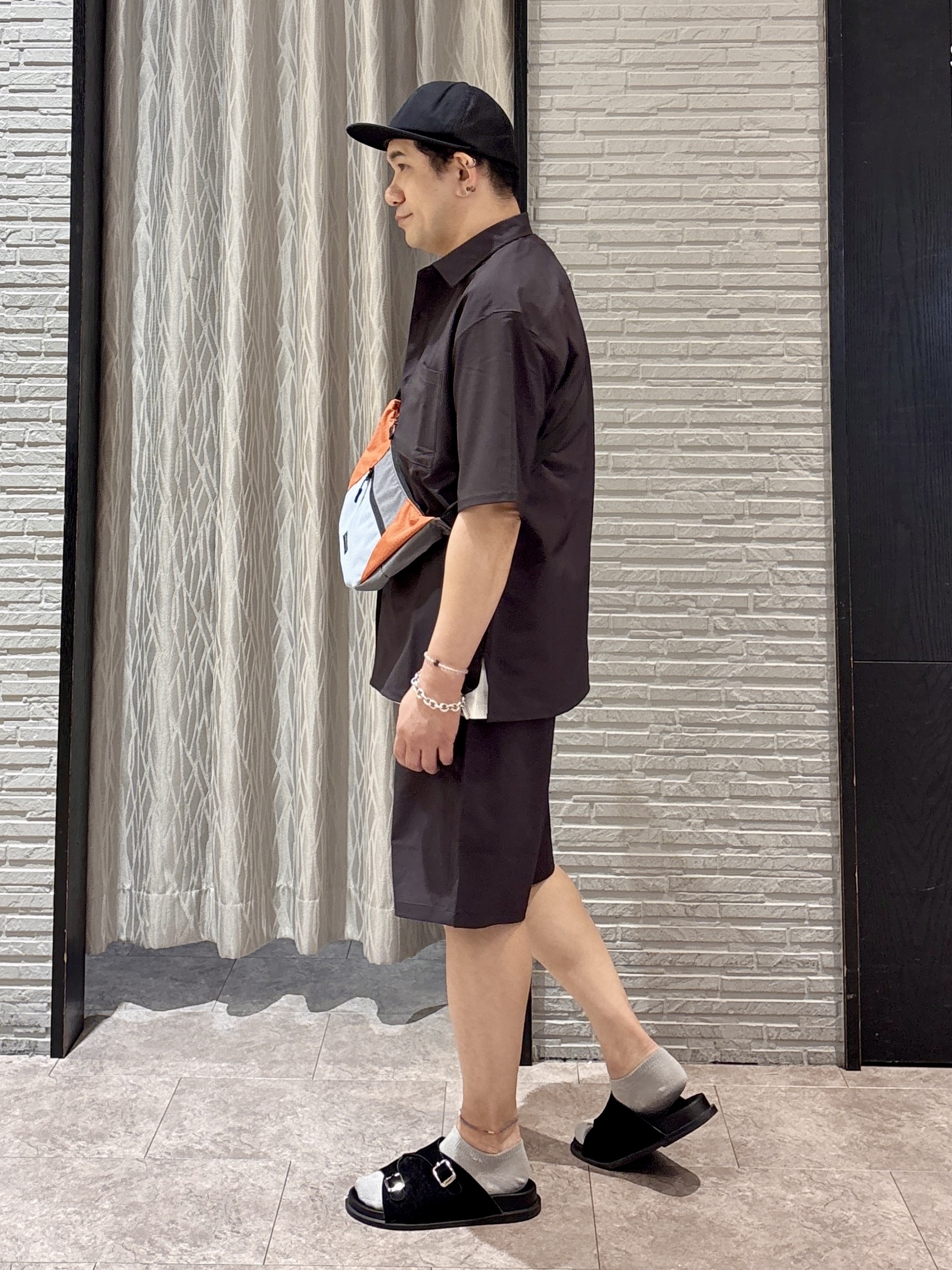 Pーyamaさんの「THE SHOP TK｜クールウェザー 半袖シャツ 接触冷感／吸水速乾／洗濯機OK／セットアップ可」を使ったコーディネート