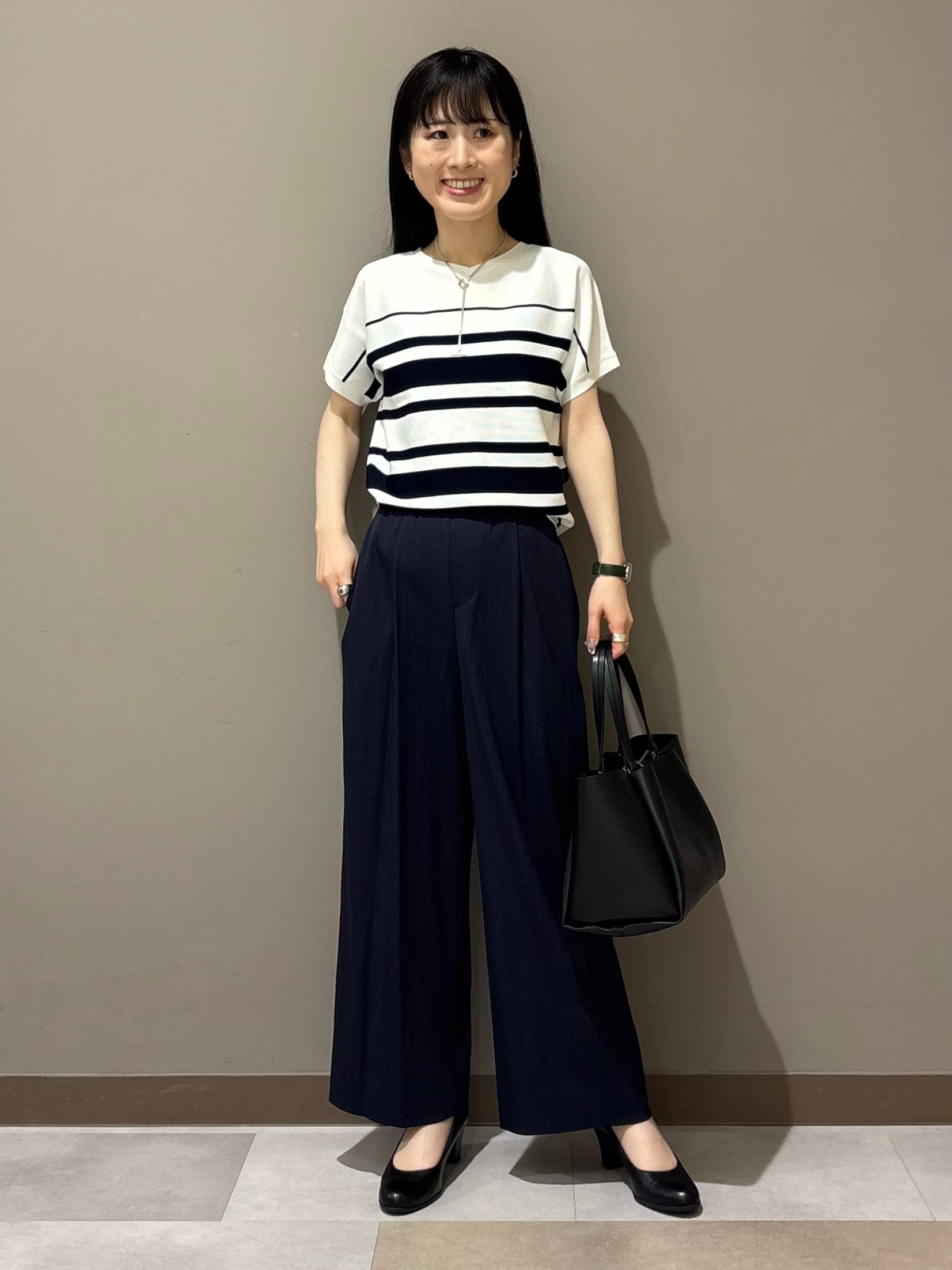 KEIKOさんの「INDIVI｜【UVケア】着流しミドル丈カーディガンジャージ」を使ったコーディネート