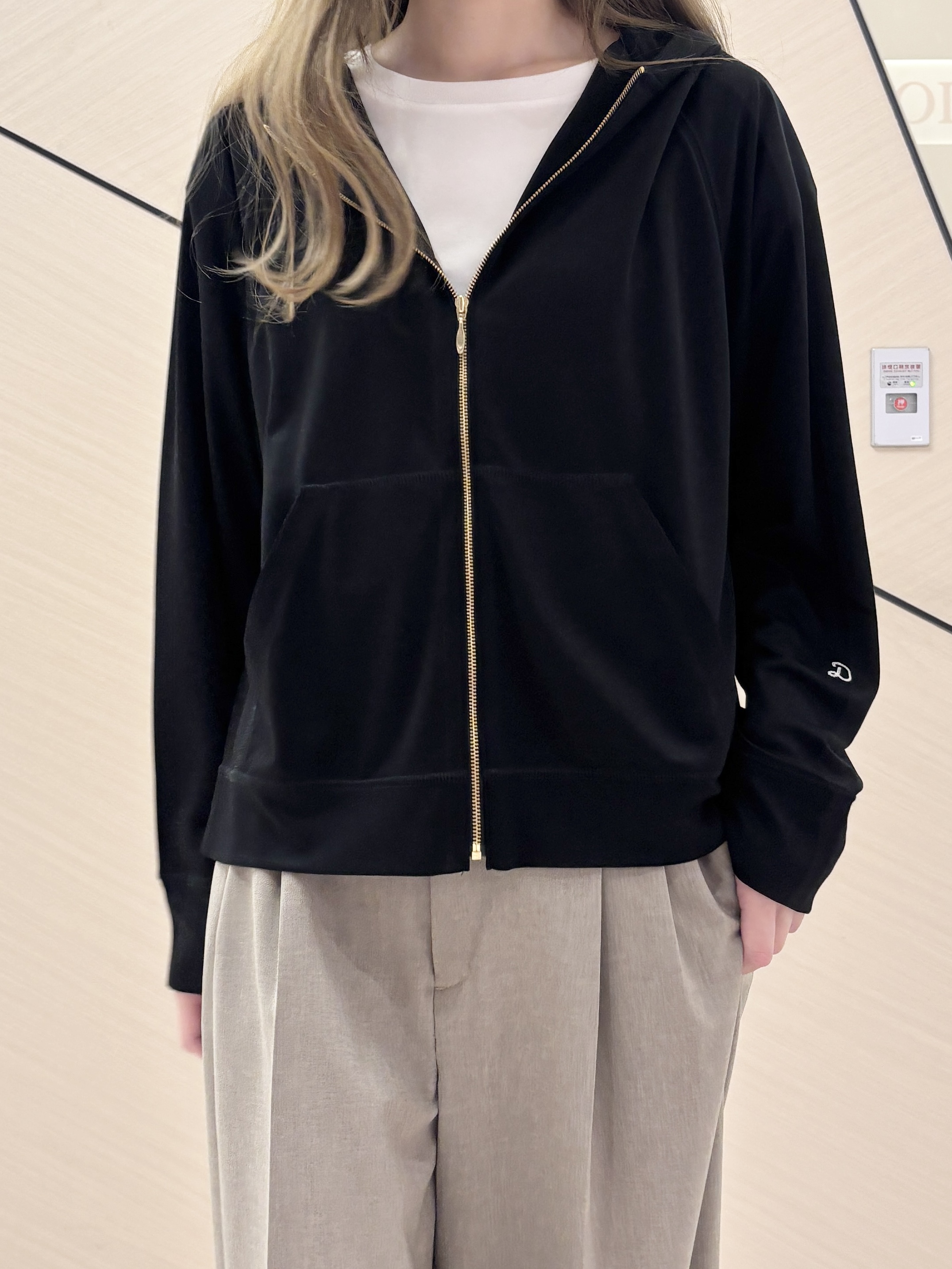 清水夏姫さんの「DRESSTERIOR｜【otonaMUSE5月号掲載】スキニーベルトサンダル」を使ったコーディネート