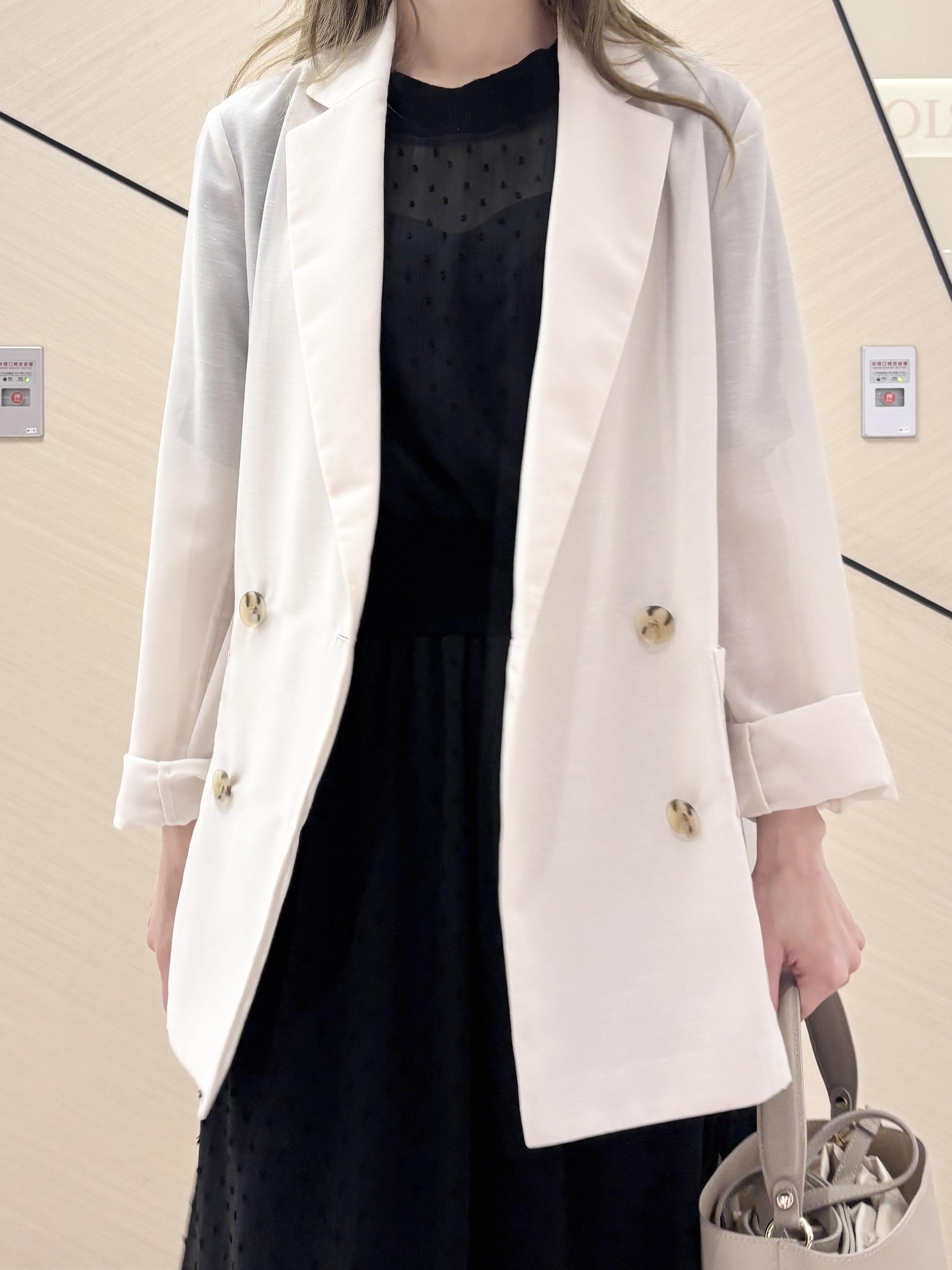 清水夏姫さんの「DRESSTERIOR｜【otonaMUSE5月号掲載】スキニーベルトサンダル」を使ったコーディネート