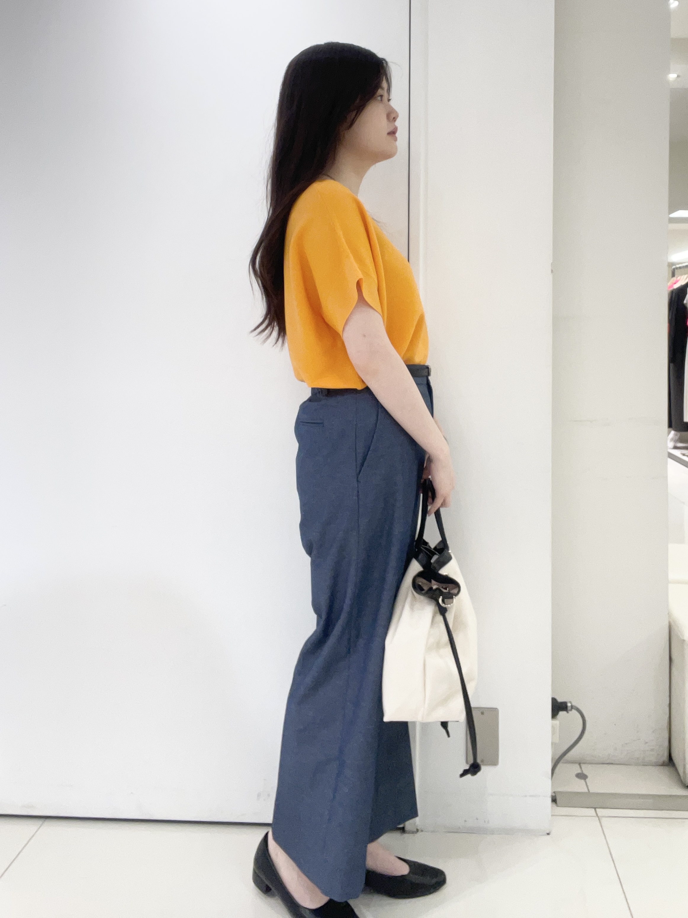 moeさんの「UNTITLED｜【11色展開/体型カバー】前後2WAYフレンチスリーブニット」を使ったコーディネート