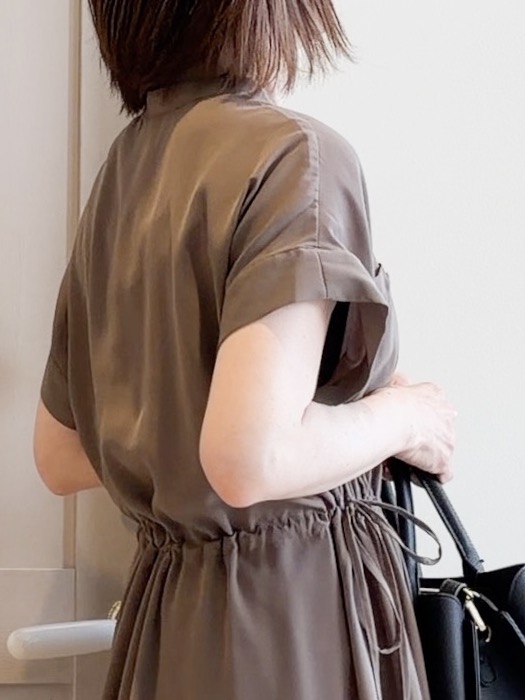 yamakoさんの「grove｜【洗える/体型カバー】ウエストドロストワンピース」を使ったコーディネート