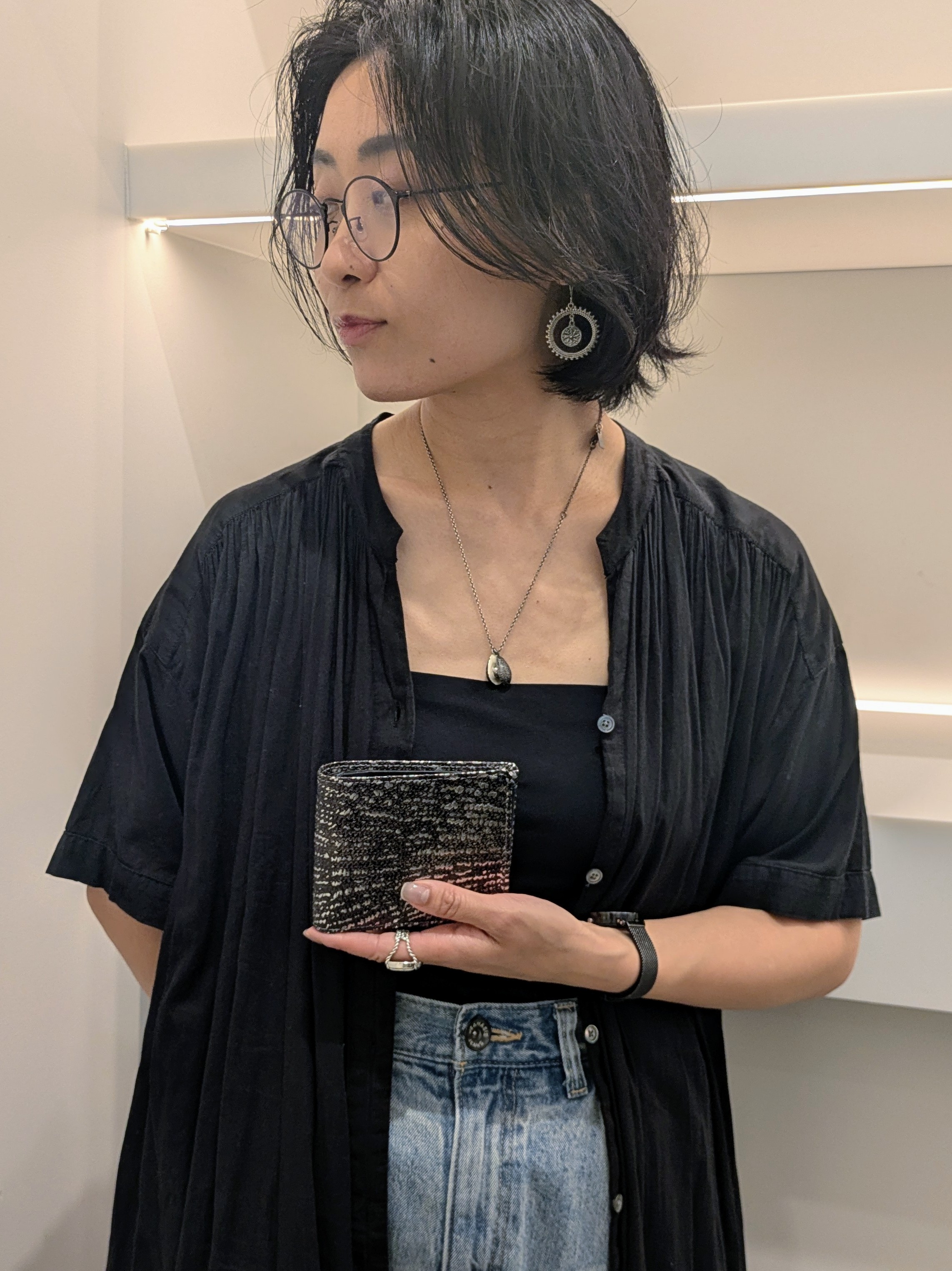 MTさんの「HIROKO HAYASHI｜DAMASCO（ダマスコ）二つ折り財布」を使ったコーディネート