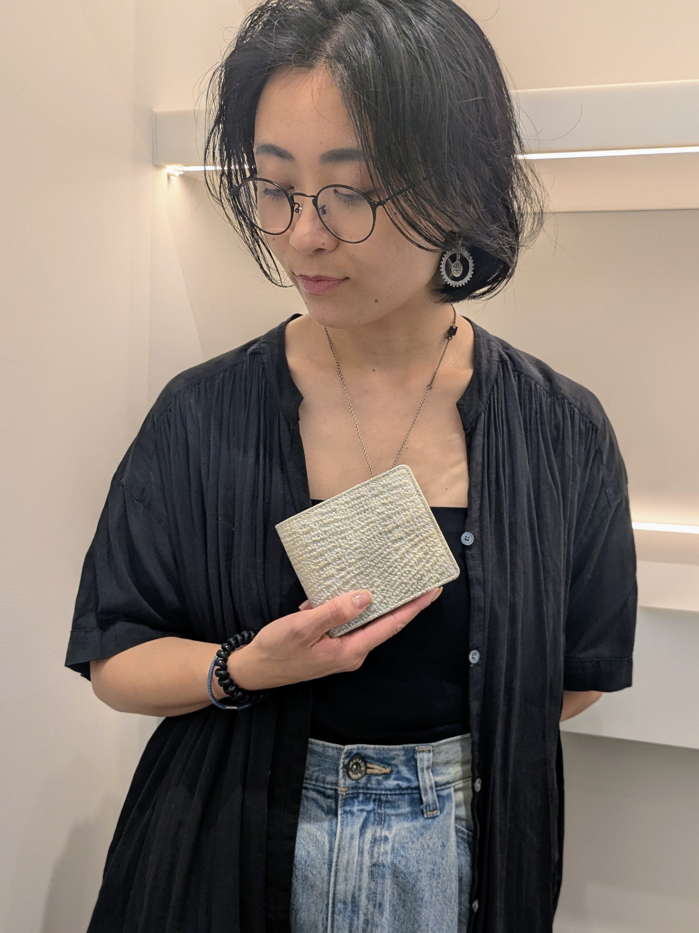 MTさんの「HIROKO HAYASHI｜DAMASCO（ダマスコ）二つ折り財布」を使ったコーディネート