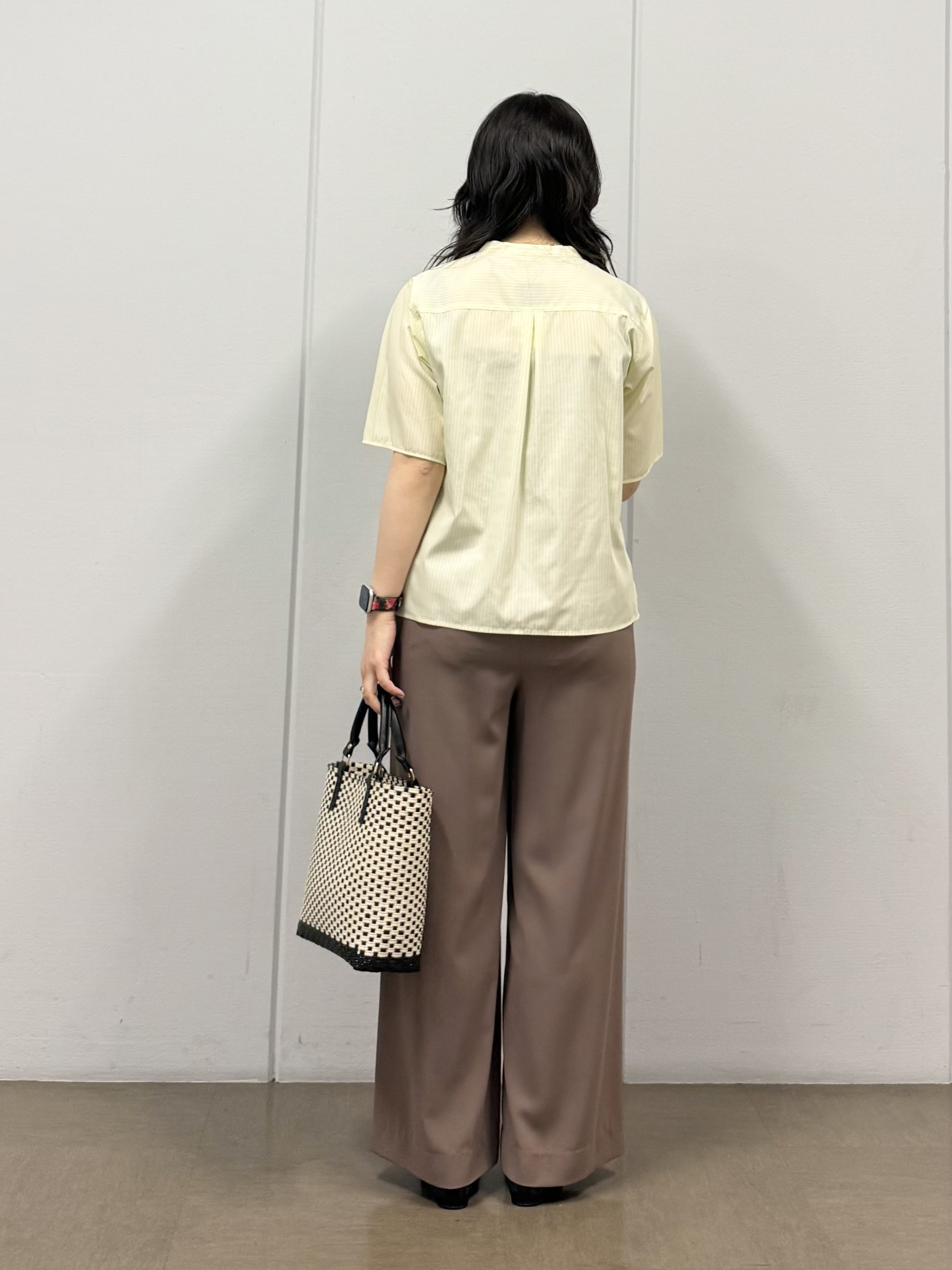 mizukiさんの「INDIVI｜【UVケア／吸汗速乾／着映え】フリルピンタックブラウス」を使ったコーディネート