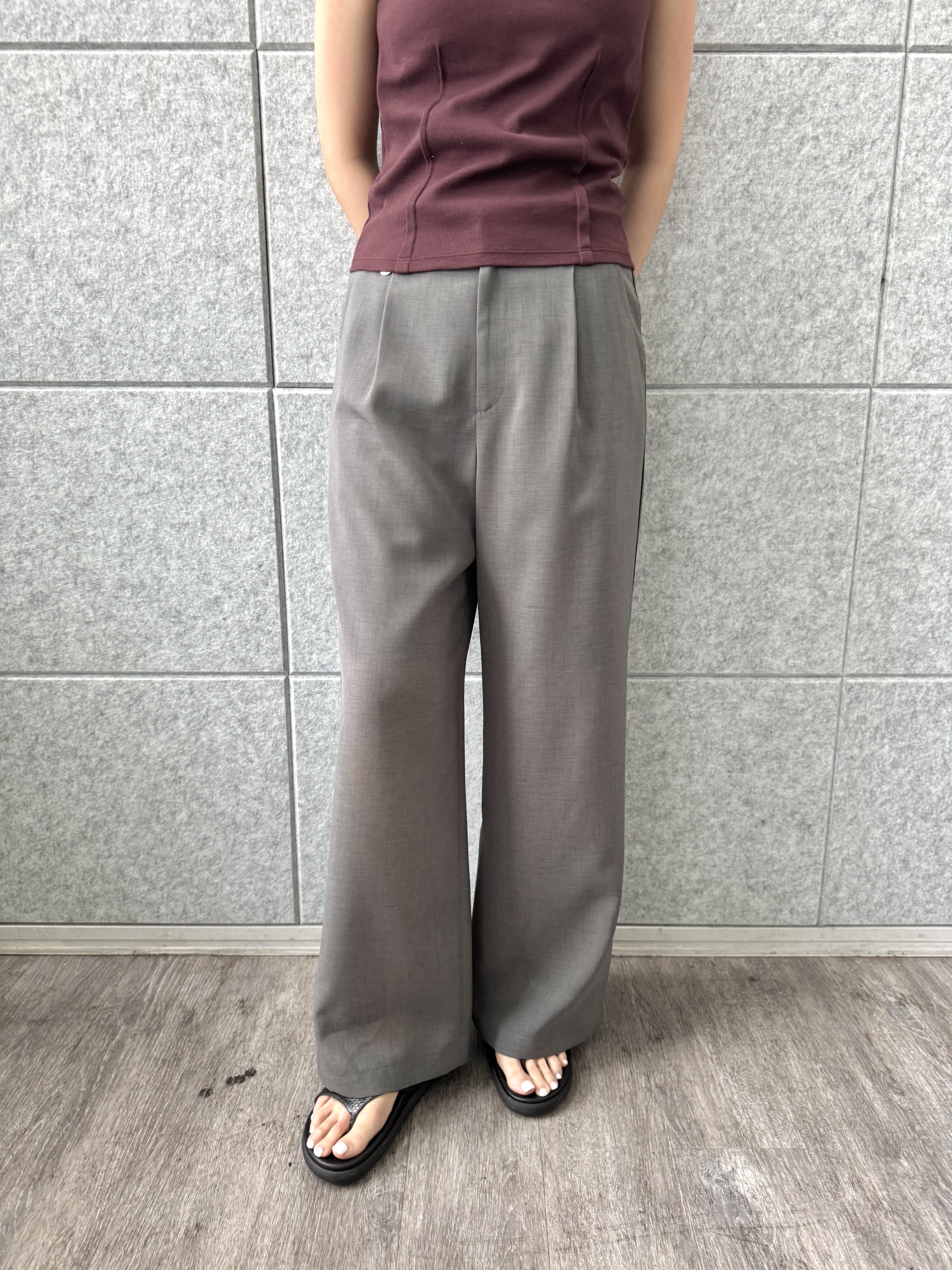 uchi__yamaさんの「CODE A｜edge line camisole」を使ったコーディネート