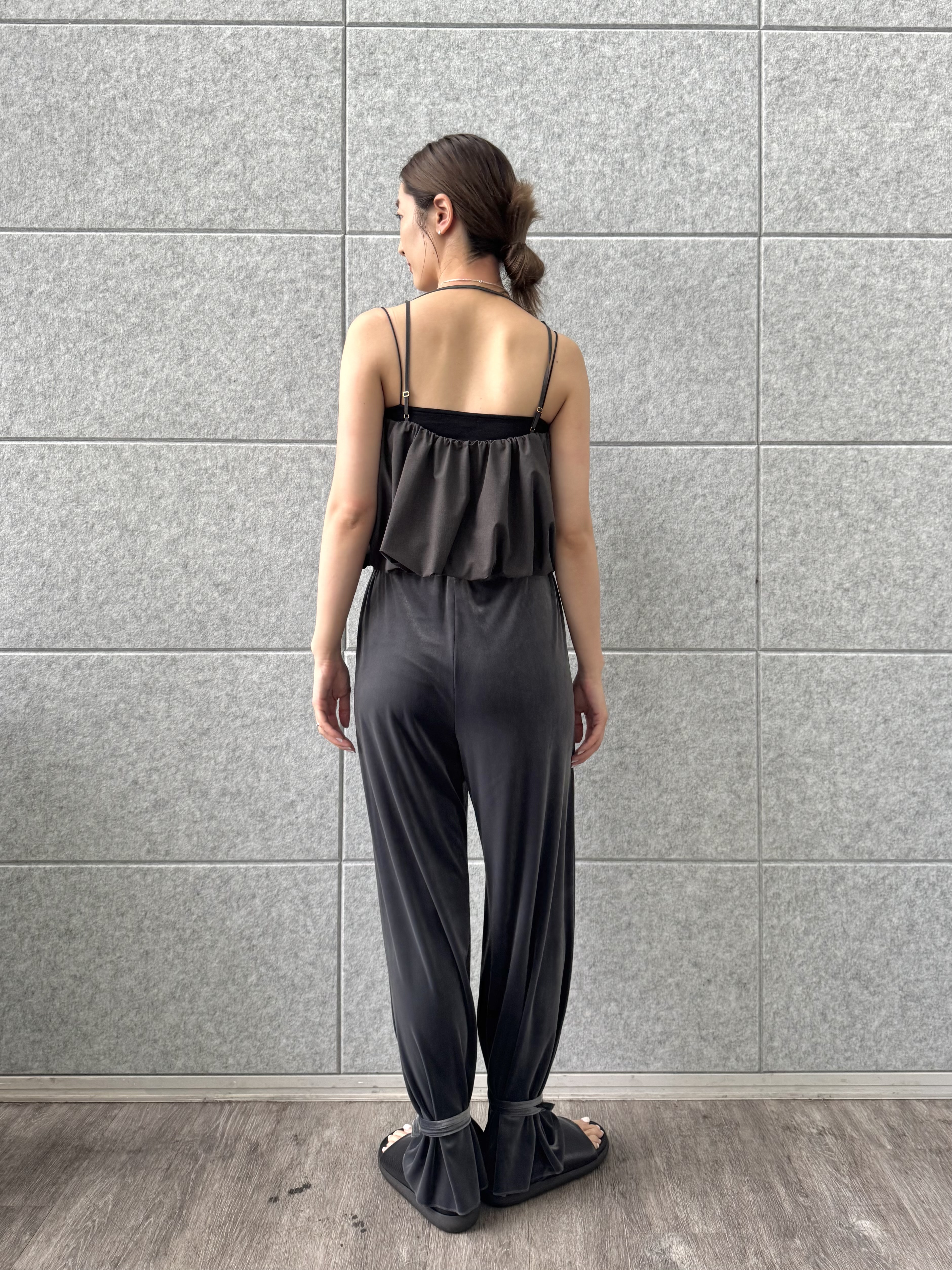 uchi__yamaさんの「CODE A｜balloon cami」を使ったコーディネート