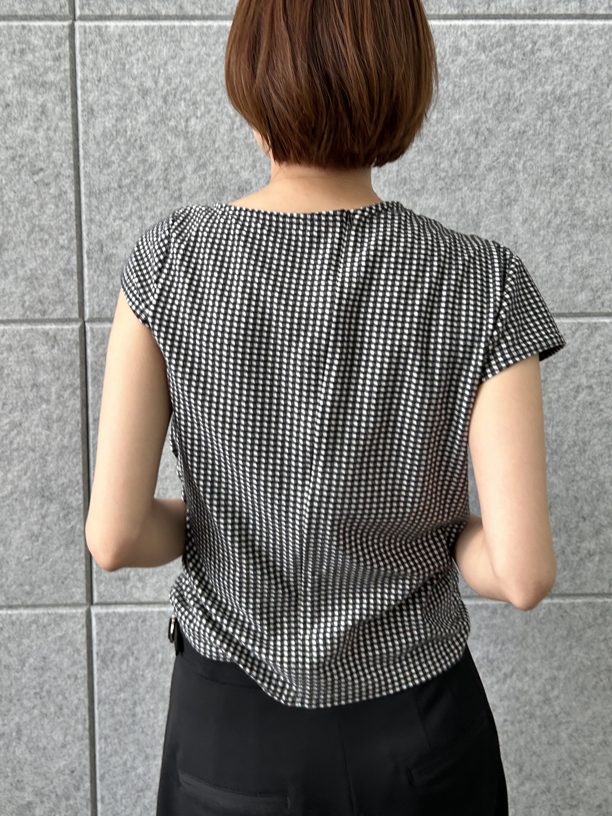 harunaさんの「CODE A｜gingham edge tops」を使ったコーディネート