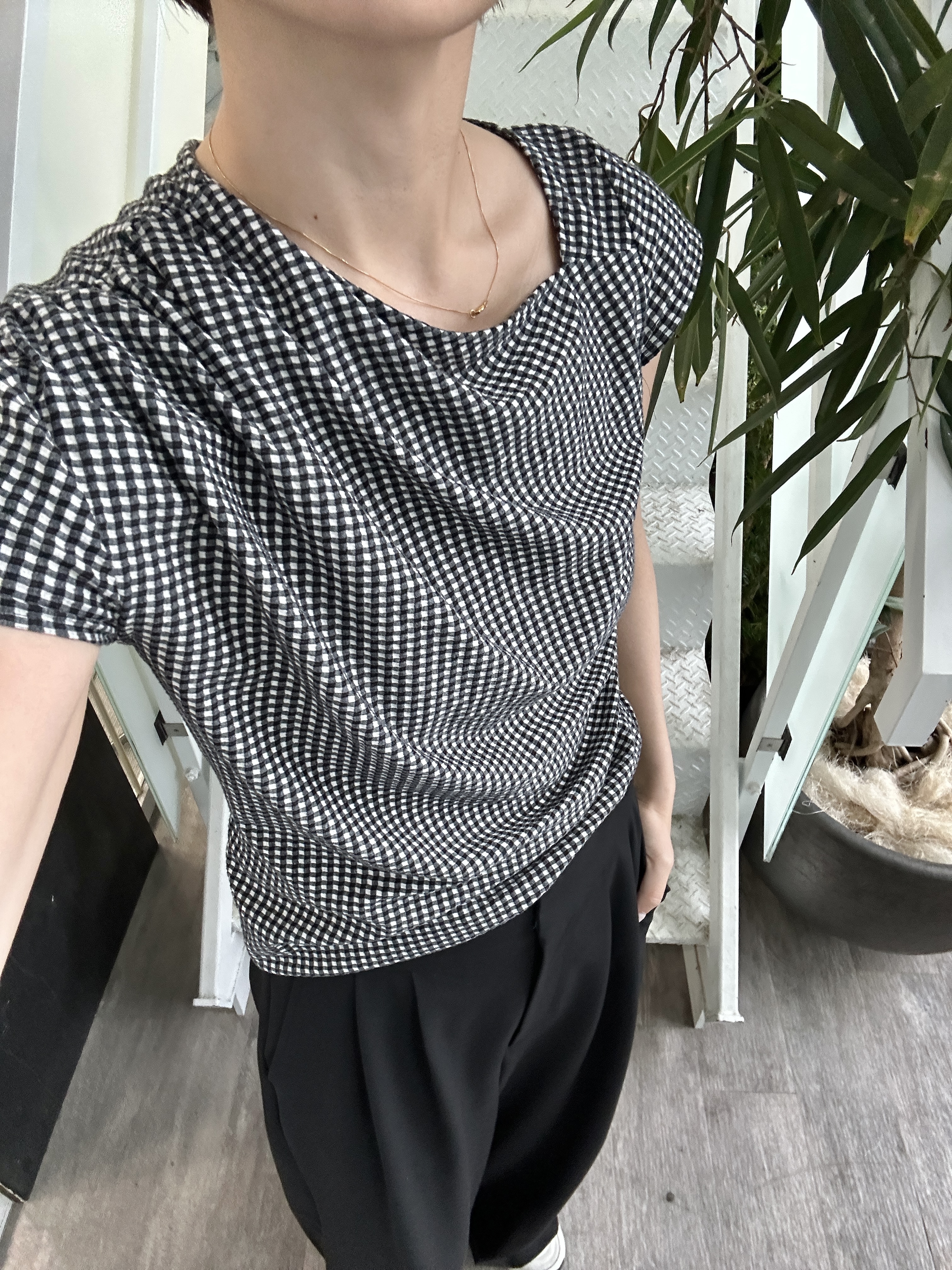 harunaさんの「CODE A｜gingham edge tops」を使ったコーディネート