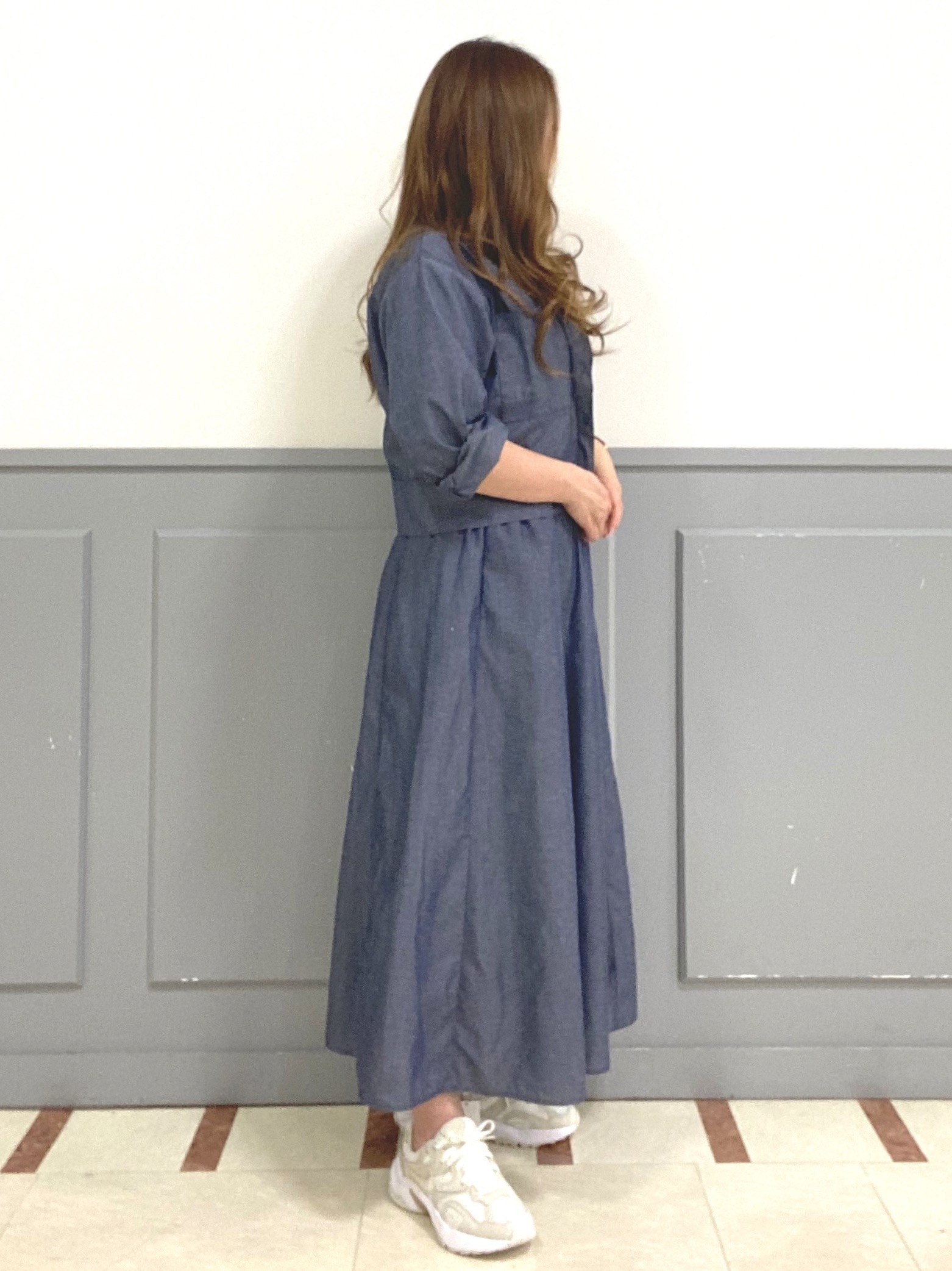 Sachieさんの「grove｜【貴島明日香さん着用／イージーケア／接触冷感】麻混クロップドシャツ」を使ったコーディネート