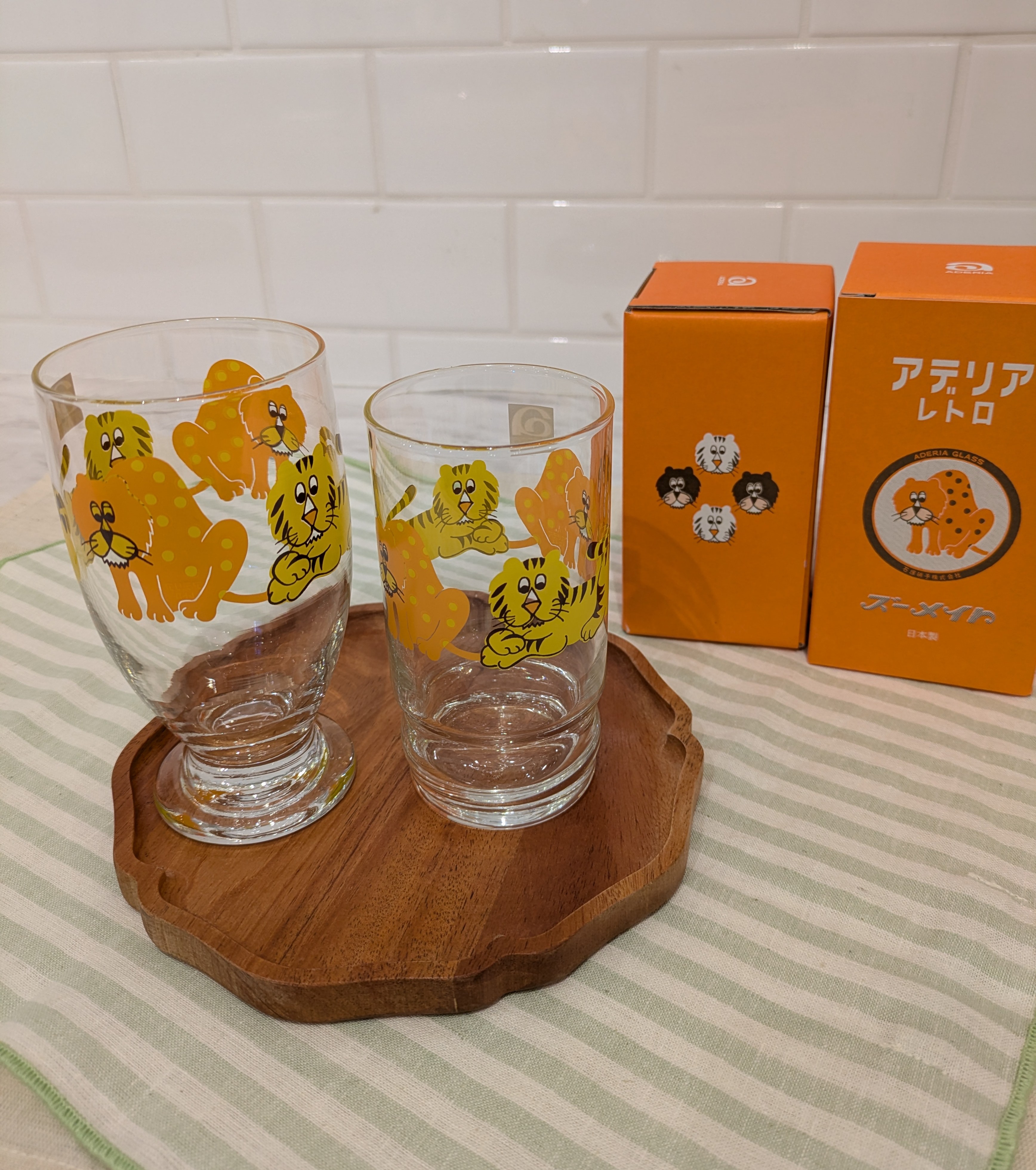 maruさんの「212 KITCHEN STORE｜台付きグラス320 花ざかり」を使ったコーディネート