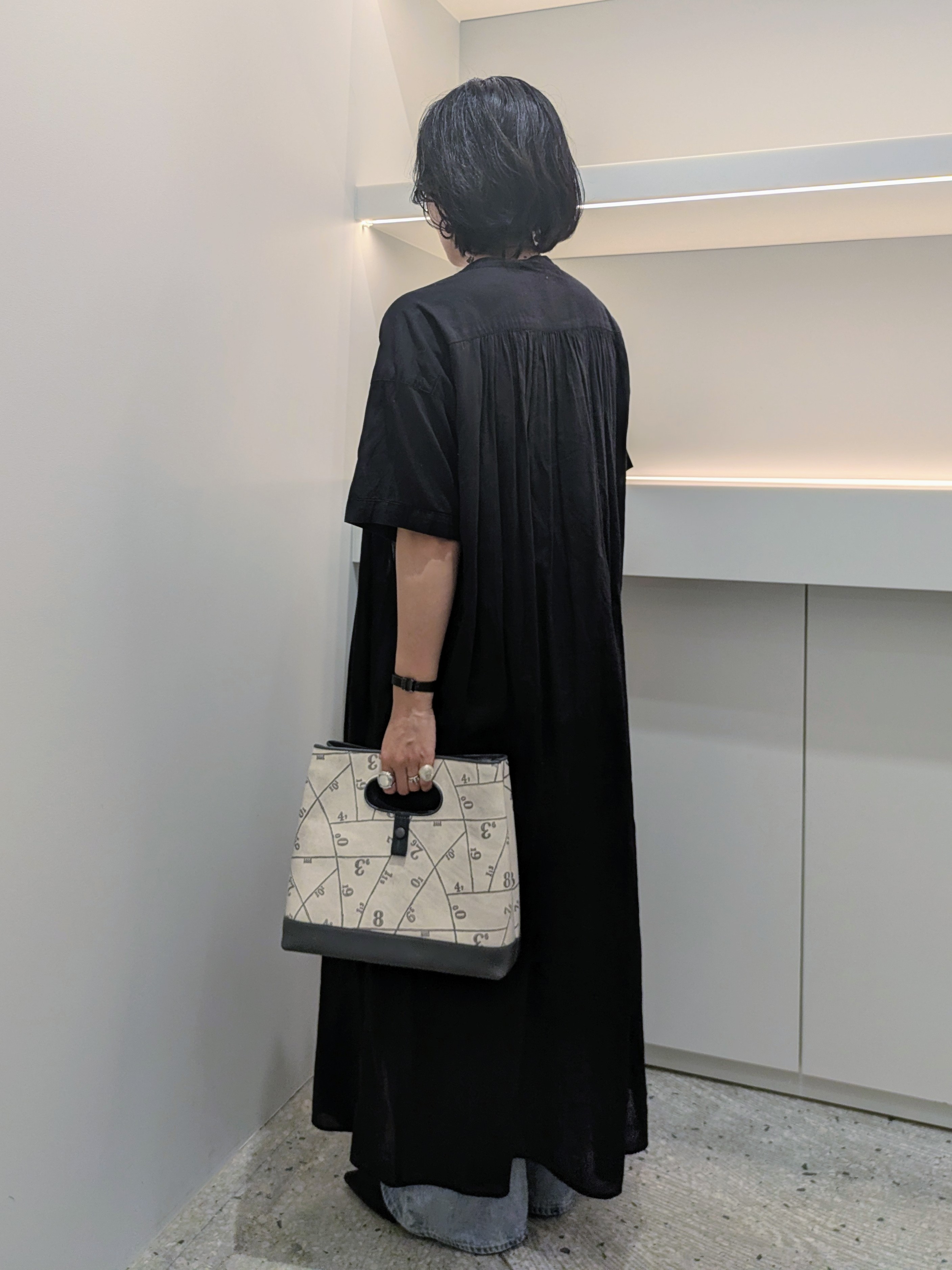 MTさんの「HIROKO HAYASHI｜SCIENZA（シェンツァ）ハンドバッグ」を使ったコーディネート