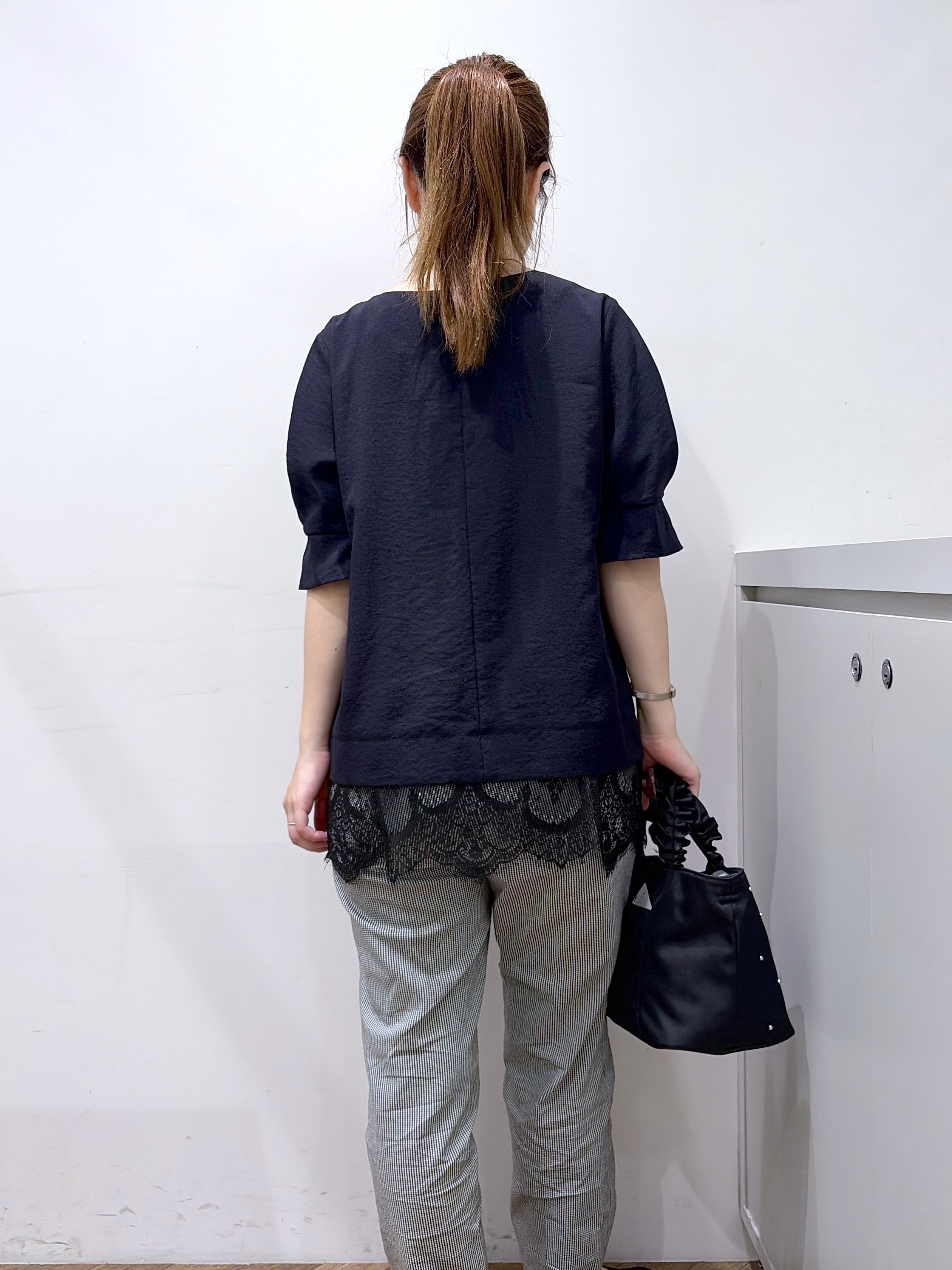 Junさんの「index｜【接触冷感】タックパフスリーブブラウス《吸水速乾／防シワ／洗濯機OK／XS～3L／6col》」を使ったコーディネート