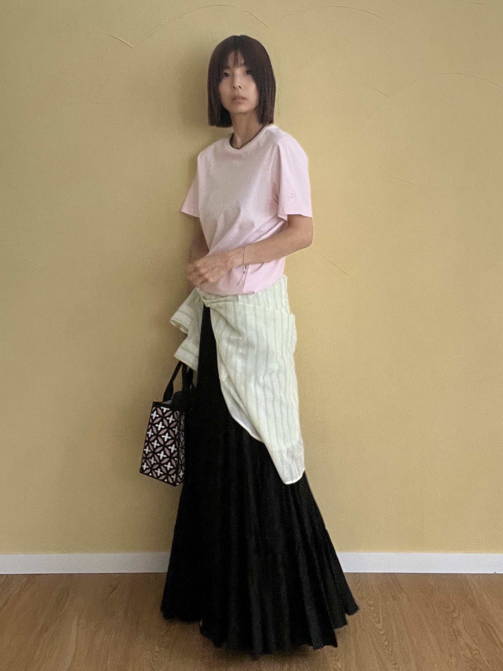misaさんの「DRESSTERIOR｜【接触冷感／抗菌防臭／消臭】アイスクリアコットンTシャツ」を使ったコーディネート