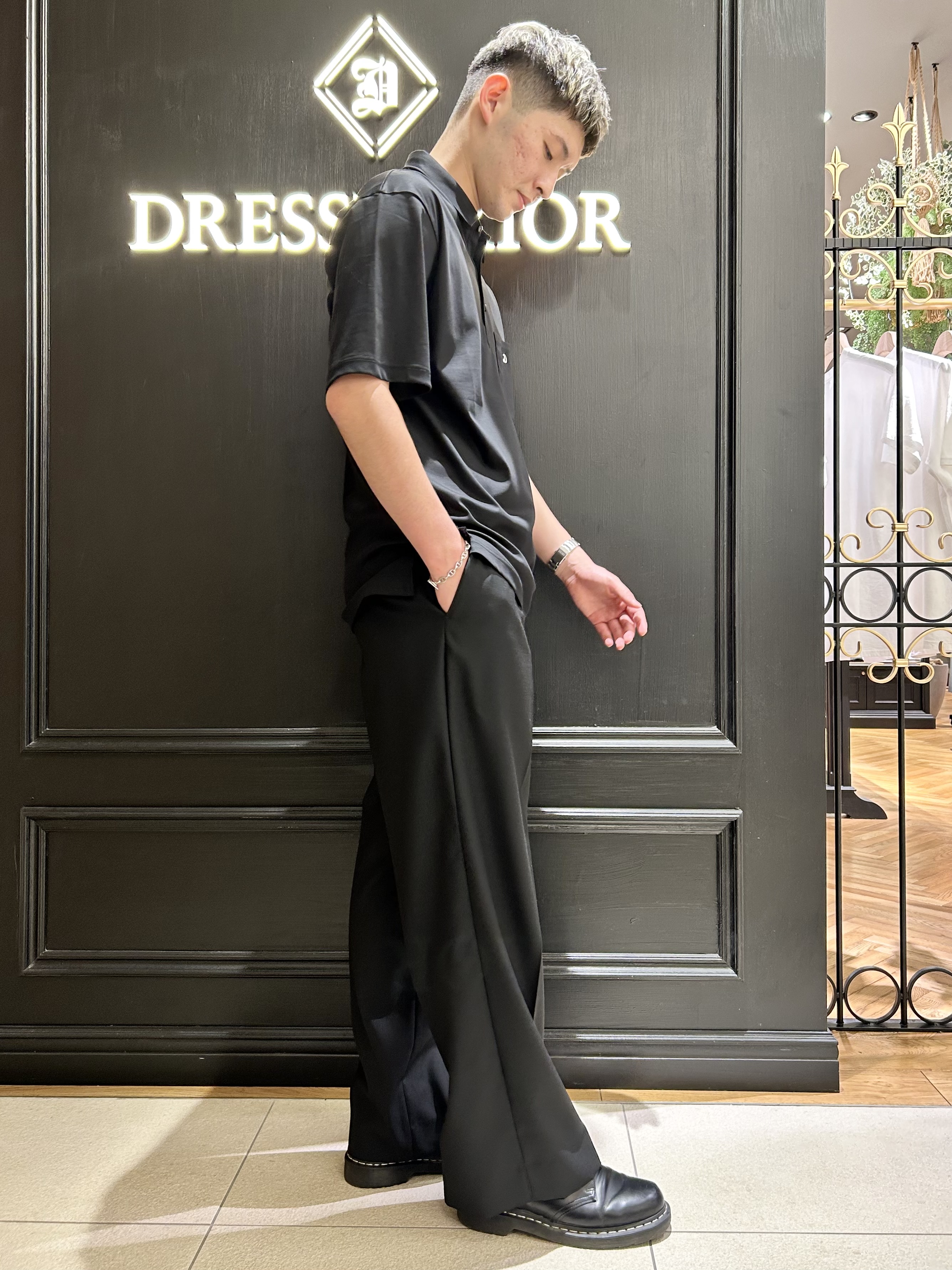 千葉亮太さんの「DRESSTERIOR｜【接触冷感/抗菌防臭/消臭/Safari5月号掲載】ICE CLEAR COTTON オーバーフィッ」を使ったコーディネート