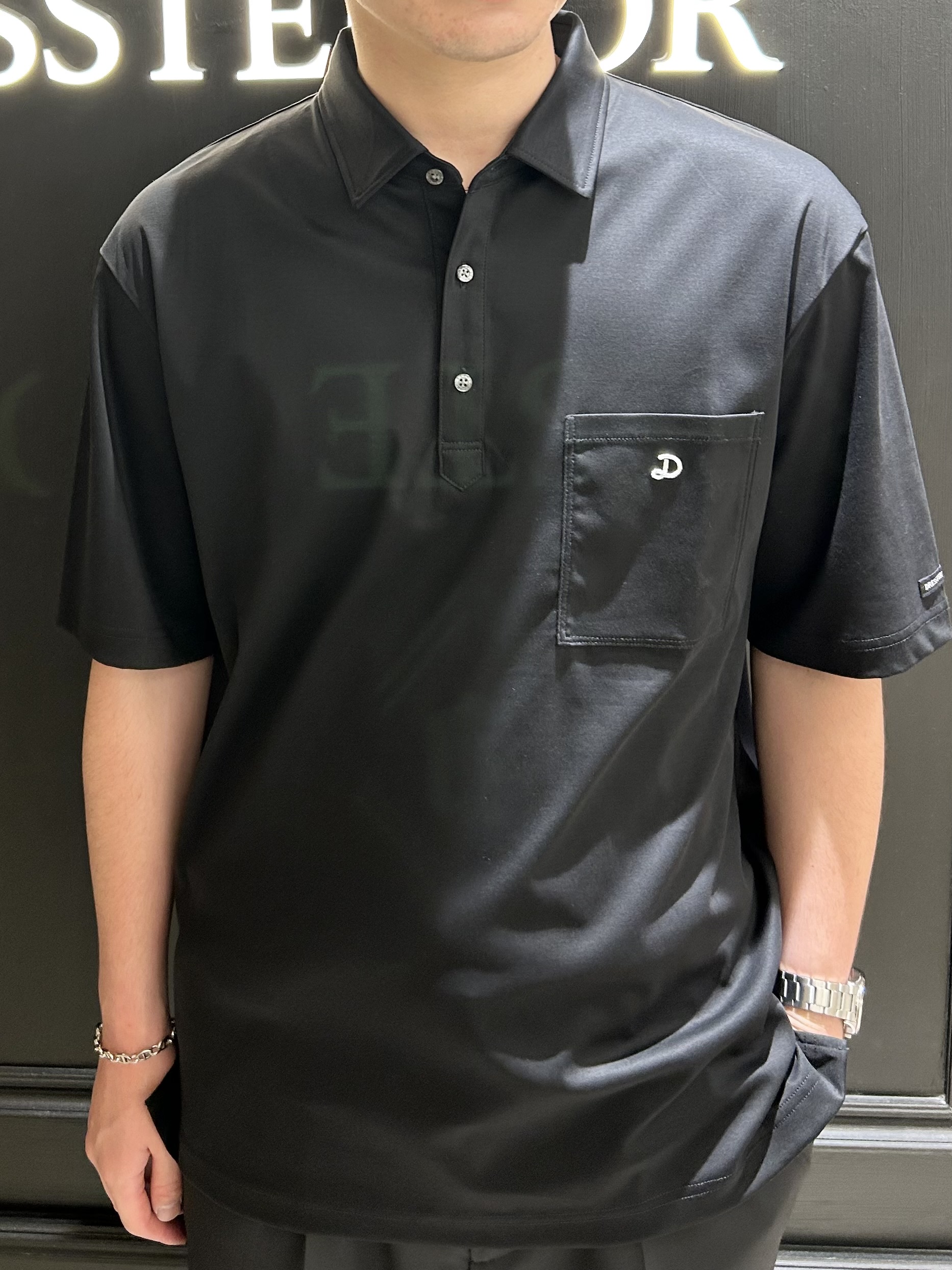 千葉亮太さんの「DRESSTERIOR｜【接触冷感/抗菌防臭/消臭/Safari5月号掲載】ICE CLEAR COTTON オーバーフィッ」を使ったコーディネート