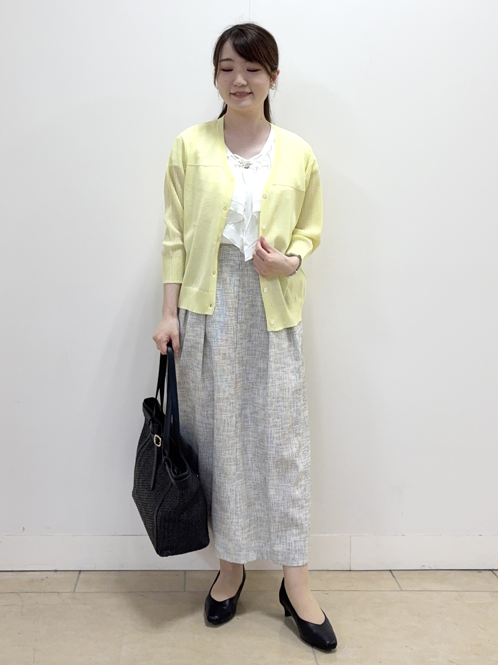 mikiさんの「Reflect｜Vネックニットカーディガン」を使ったコーディネート