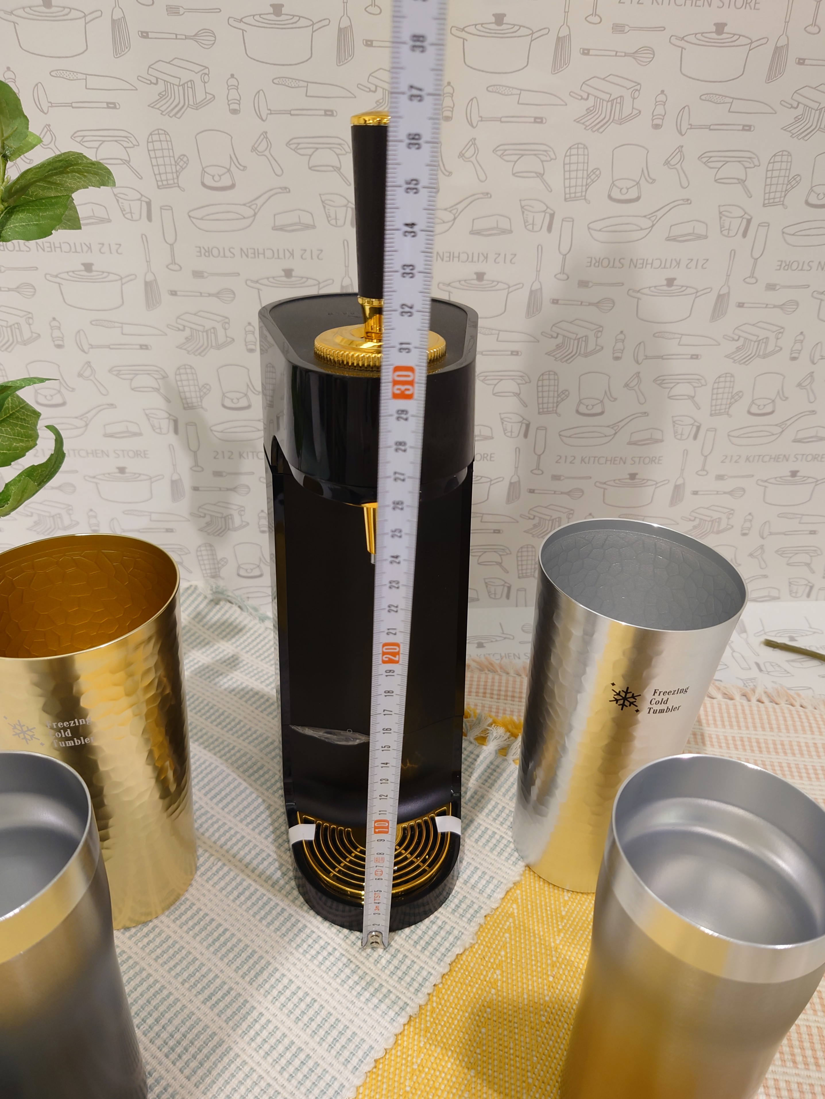 PANタナカさんの「212 KITCHEN STORE｜スタンドビールサーバー BK ＜GREENHOUSE  グリーンハウス＞」を使ったコーディネート