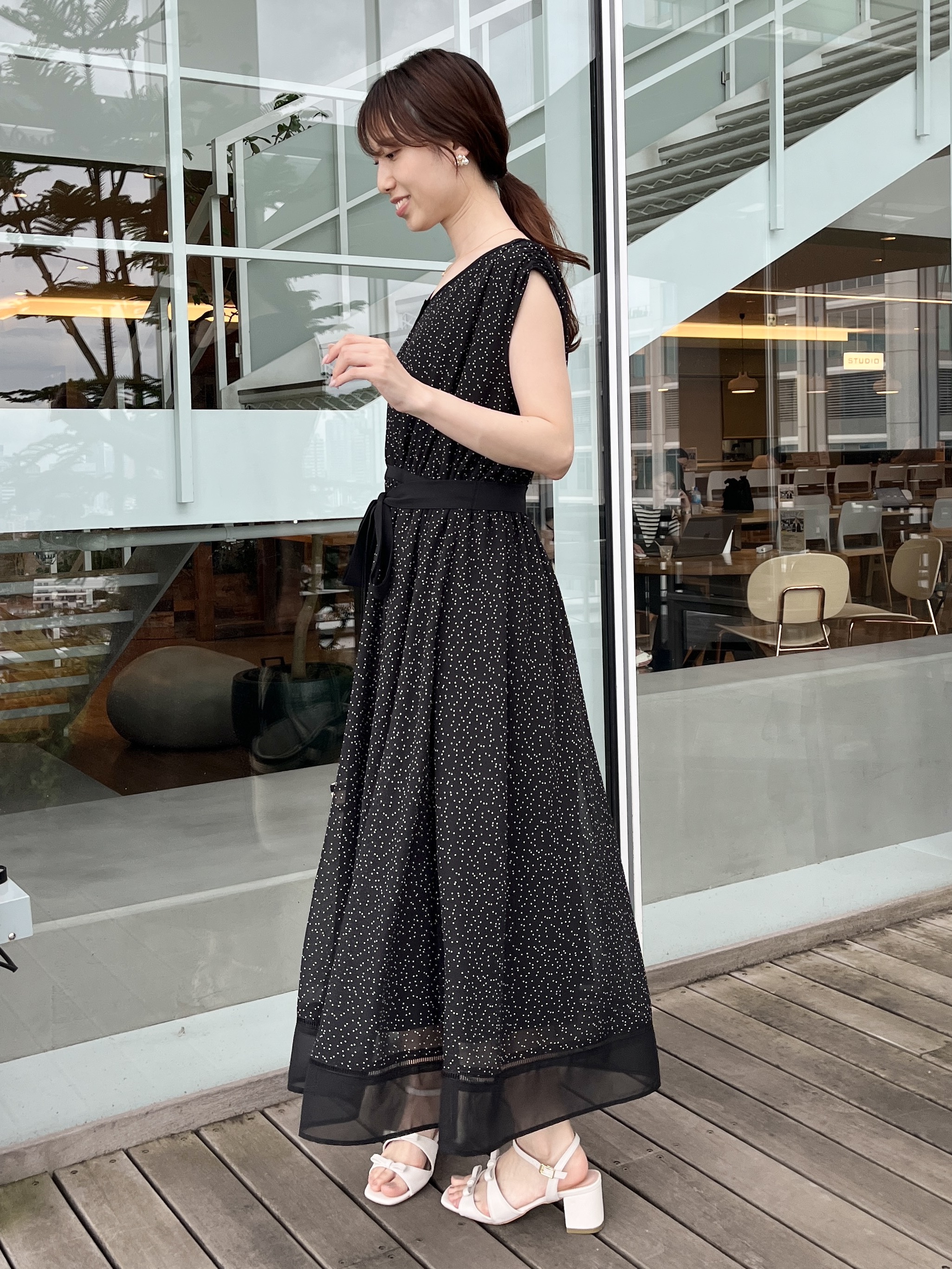 はばさんの「Couture brooch｜【洗える】バイカラー ギャザーワンピース」を使ったコーディネート