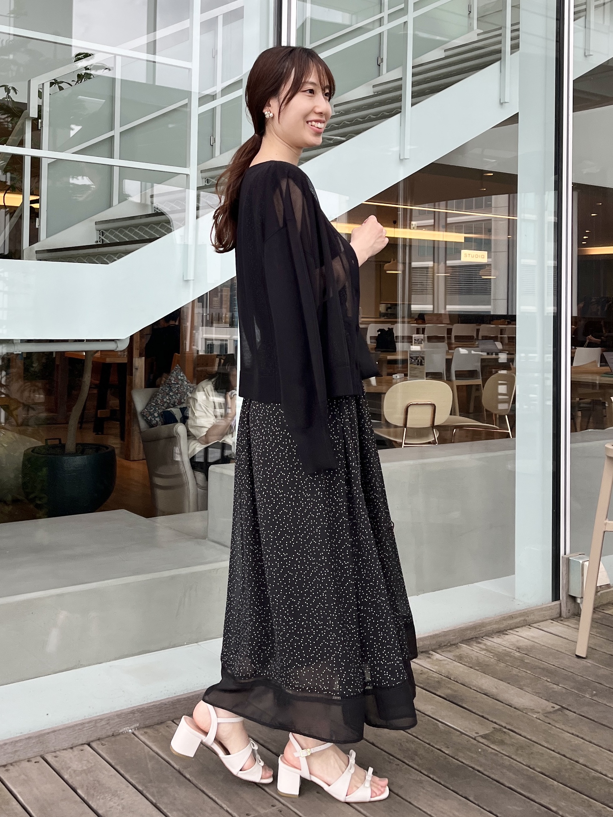 はばさんの「Couture brooch｜【洗える】バイカラー ギャザーワンピース」を使ったコーディネート