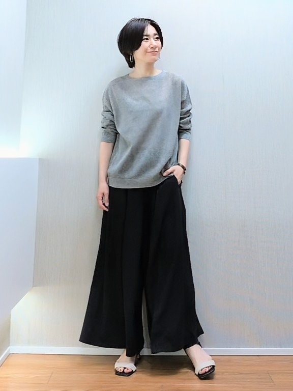 ミズタさんの「UNTITLED｜シアーメッシュニット」を使ったコーディネート