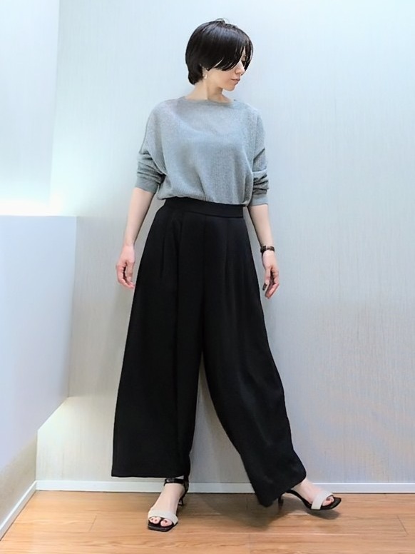 ミズタさんの「UNTITLED｜シアーメッシュニット」を使ったコーディネート