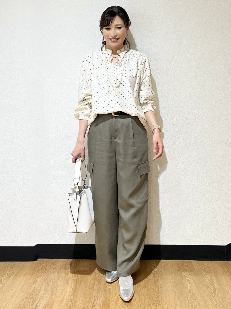 ayaさんの「Reflect｜【セットアップ可】ドット柄ワッシャーブラウス」を使ったコーディネート