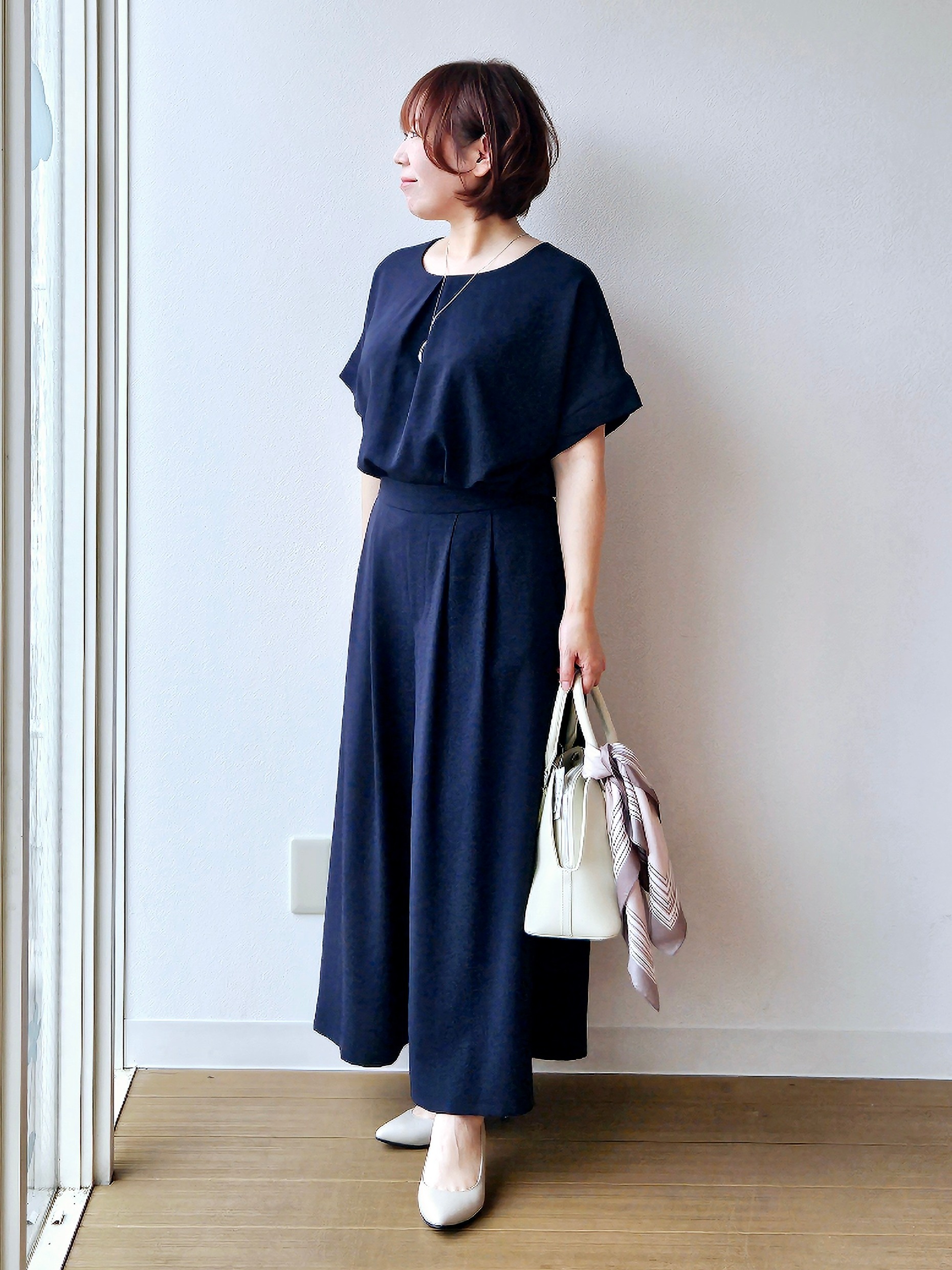 やじまさんの「UNTITLED｜【前後2WAY/はっ水/セットアップ可】リラクシーフレンチスリーブブラウス」を使ったコーディネート