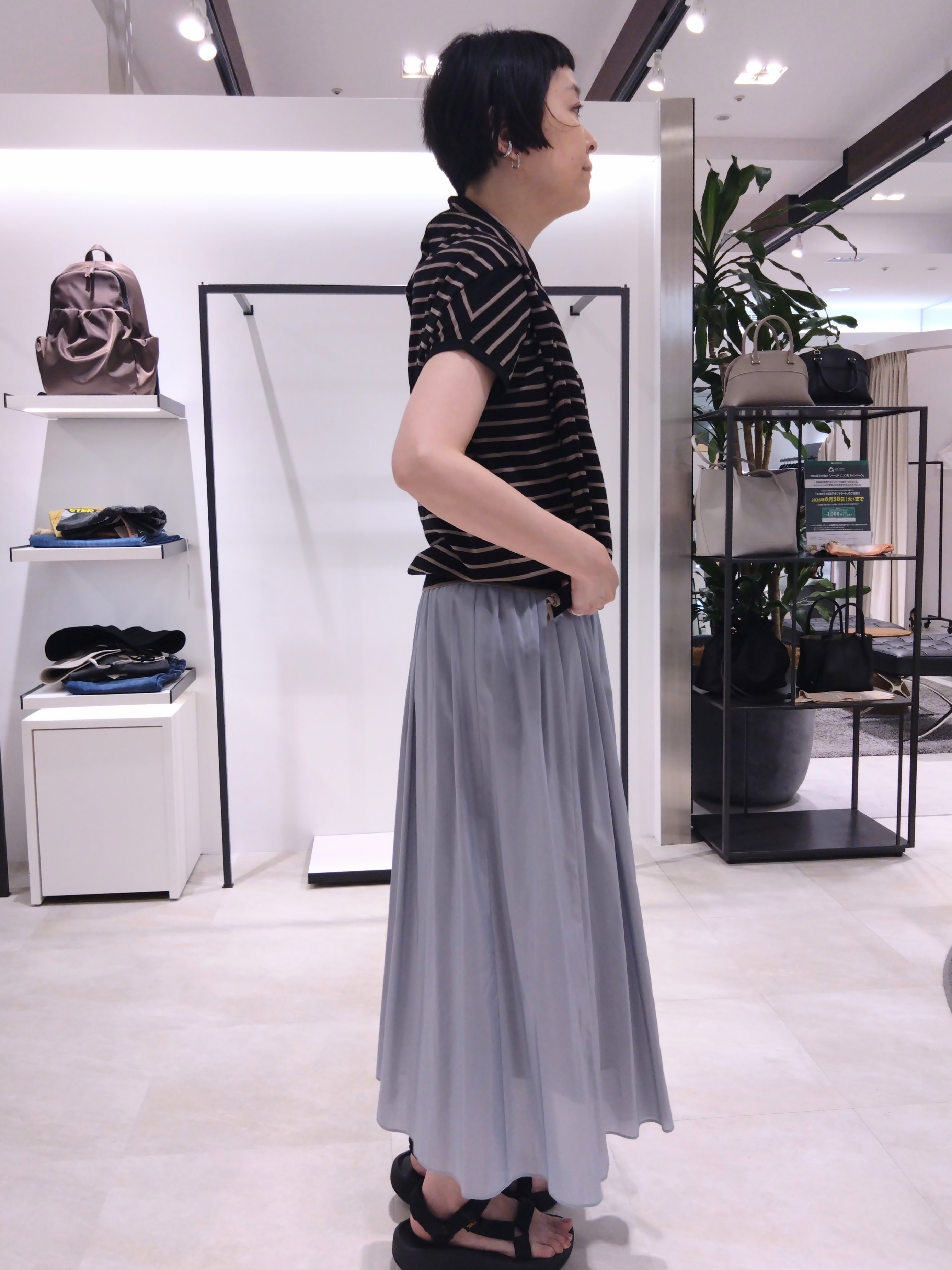 まちこさんの「UNTITLED｜【9色展開/アンサンブル可】コットンクルーネックカーディガン」を使ったコーディネート