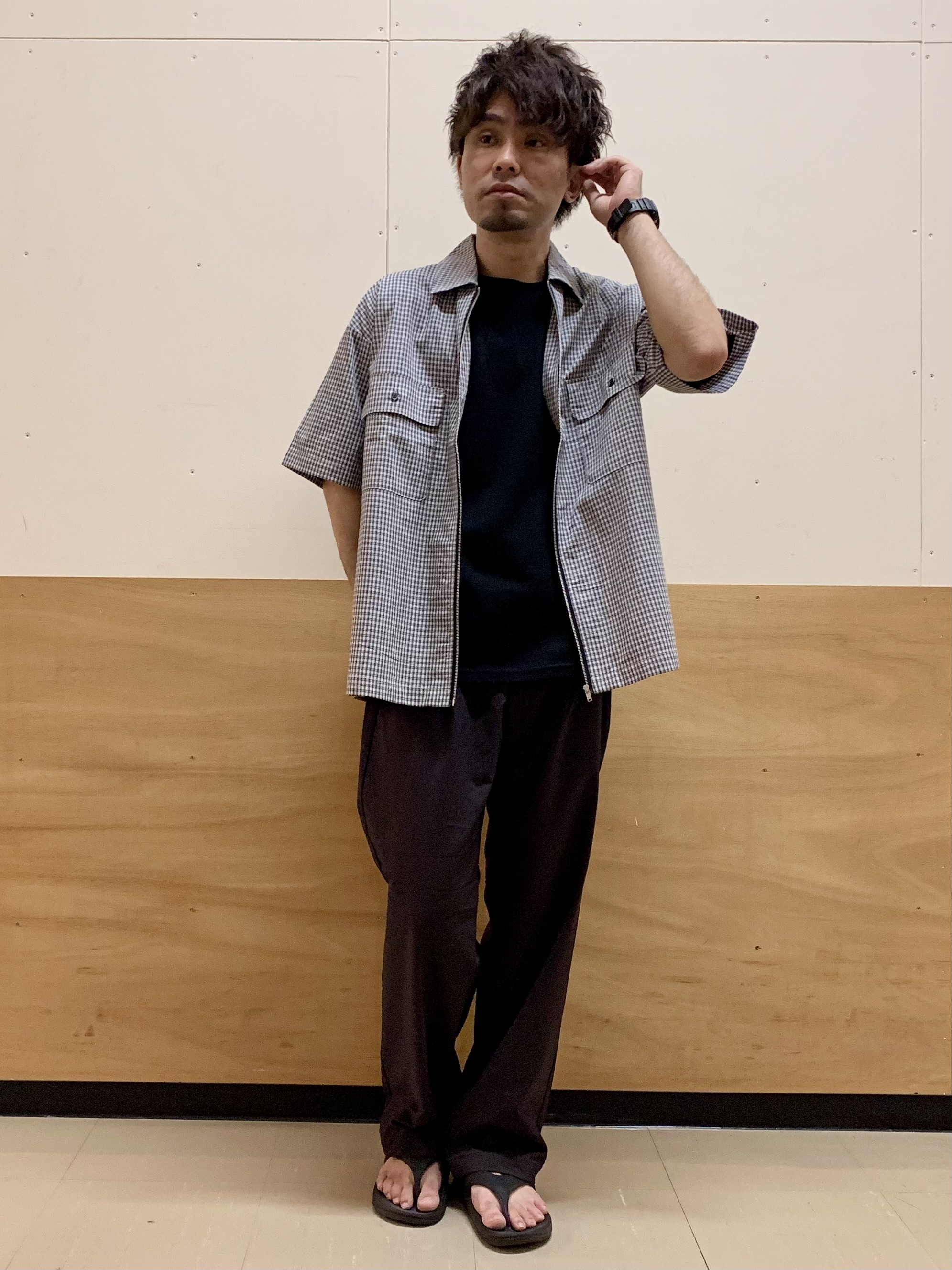 MATUさんの「THE SHOP TK｜半袖チェックジップシャツ 洗濯機OK」を使ったコーディネート