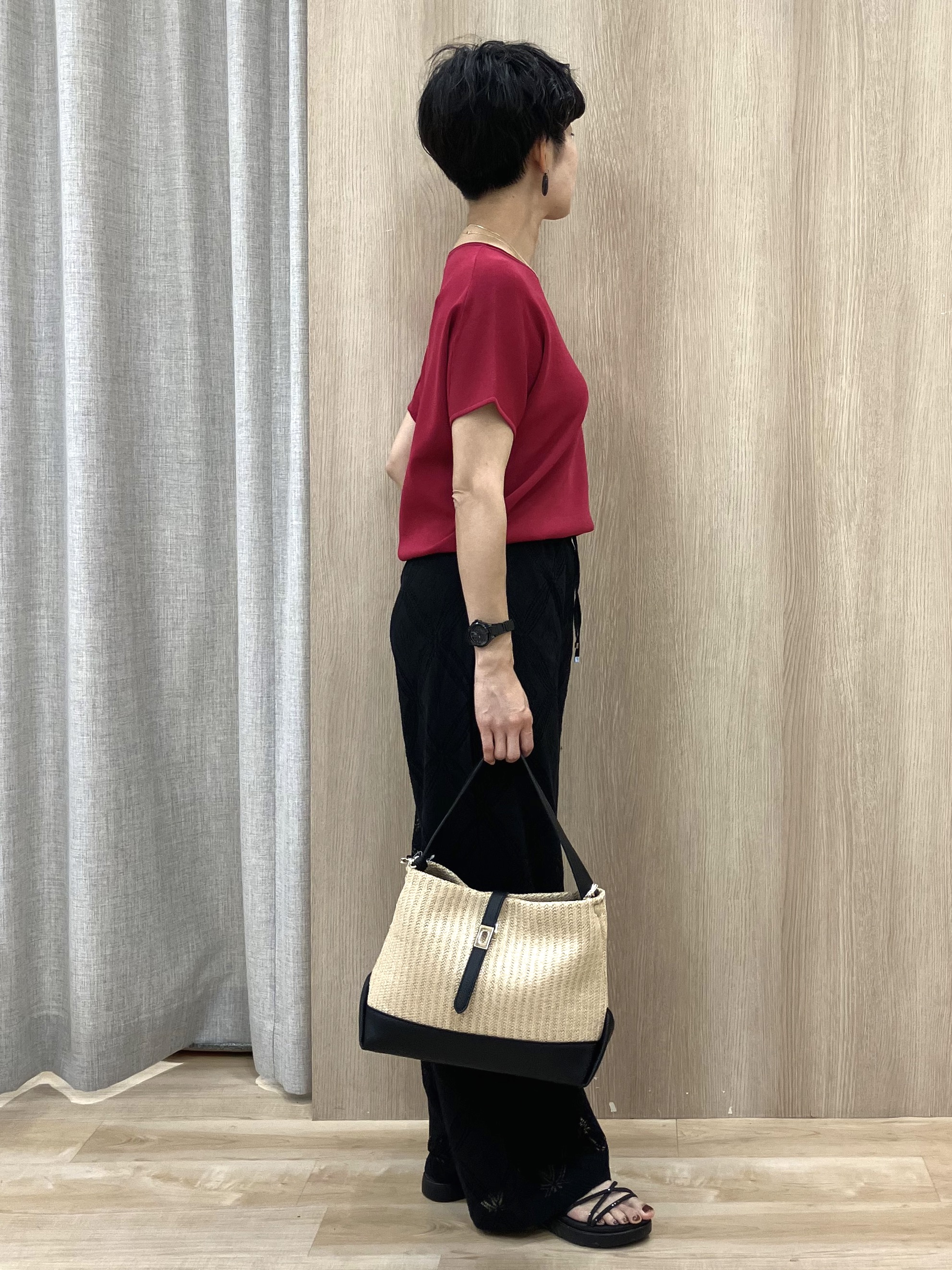 Keiさんの「grove｜【シリーズ累計36万枚！名品ニット】やわらかドライタッチ ドルマンニット」を使ったコーディネート