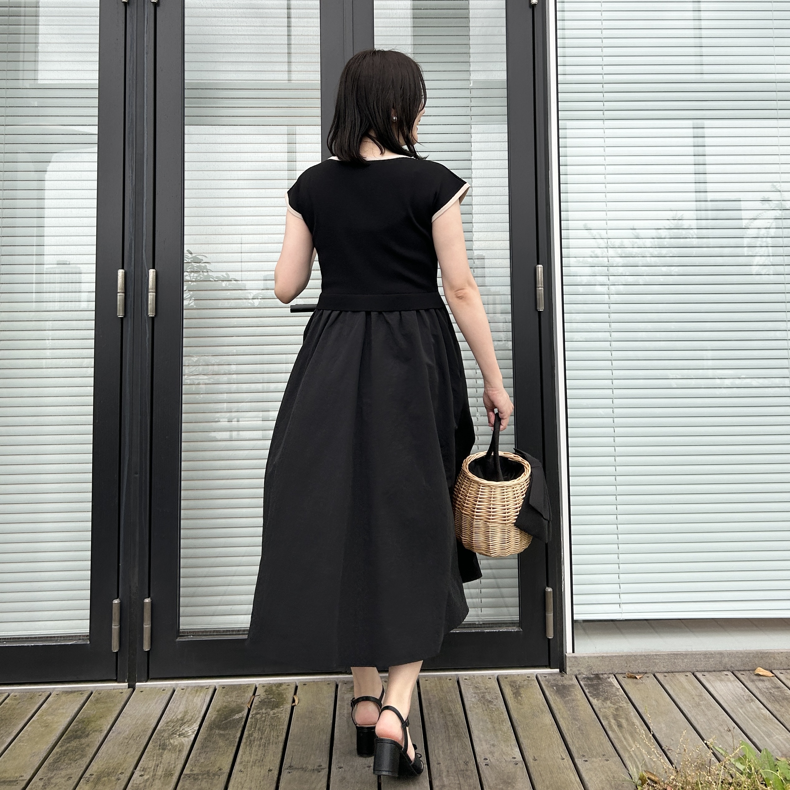 shinoさんの「Couture brooch｜【洗える】メッシュ調 半袖ジャケット」を使ったコーディネート