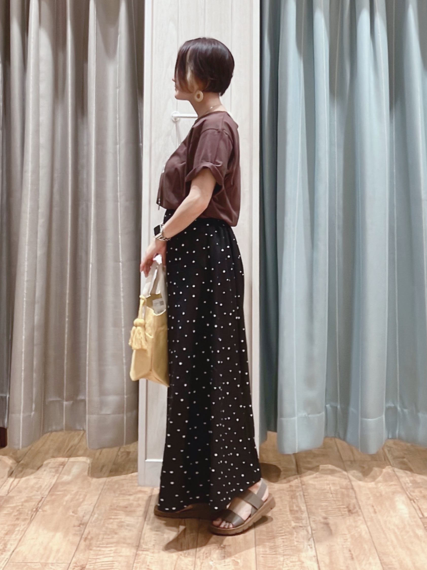 aaamiさんの「SHOO･LA･RUE｜【洗濯機可/S-LL】サラサラ感がここちいい 大人のひんやりプリントTシャツ」を使ったコーディネート