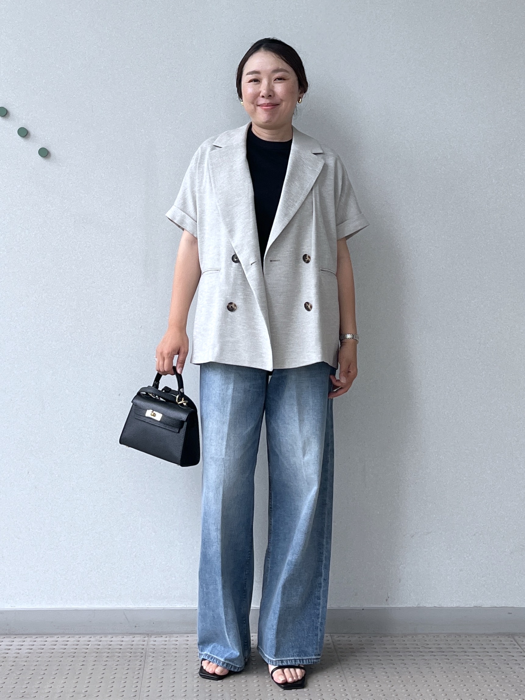 Soeさんの「DRESSTERIOR｜【セットアップ可/UVカット/接触冷感/吸水速乾】ウォッシャブル リネンライクドルマンジャケット」を使ったコーディネート