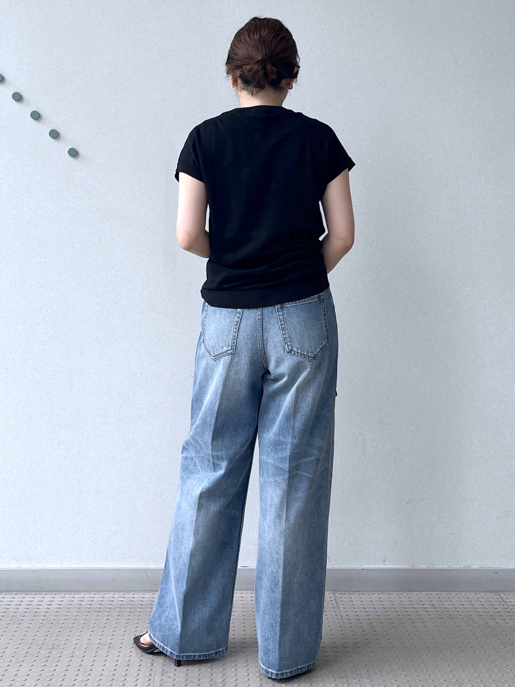 Soeさんの「DRESSTERIOR｜【毎年人気！／ウォッシャブル】リネン裏毛フレンチプルオーバー」を使ったコーディネート