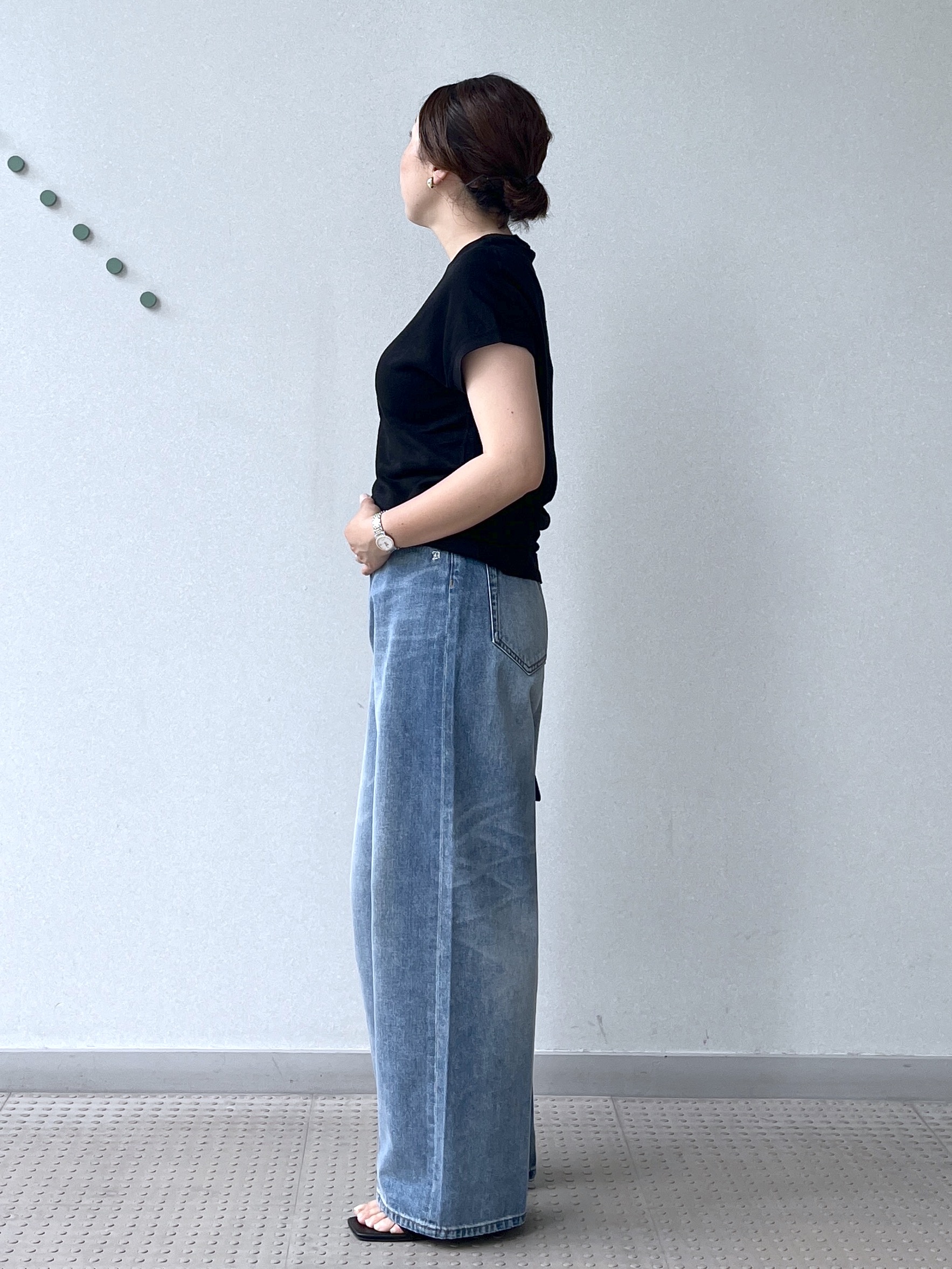 Soeさんの「DRESSTERIOR｜【毎年人気！／ウォッシャブル】リネン裏毛フレンチプルオーバー」を使ったコーディネート