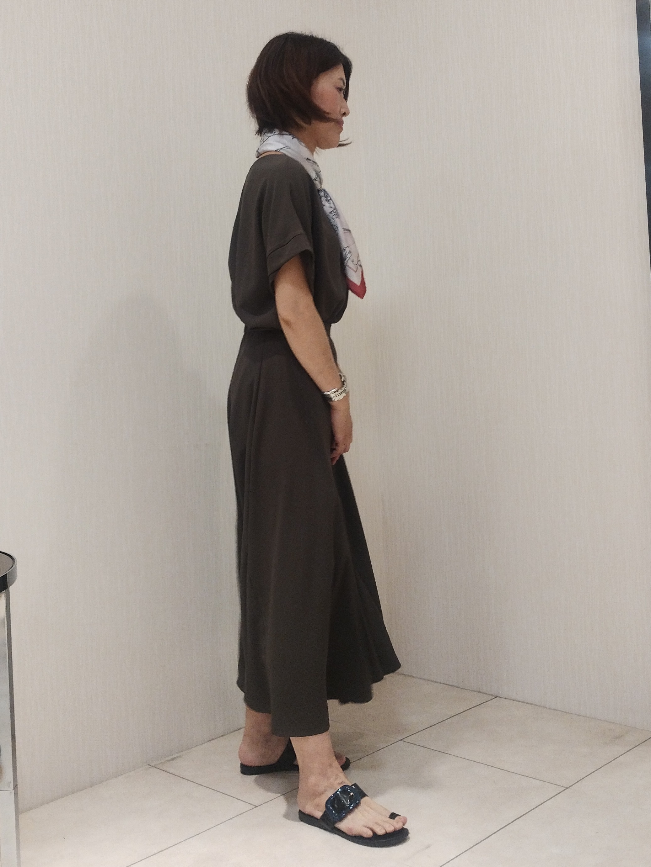 u&minus;macoさんの「UNTITLED｜【9色展開/アンサンブル可】コットンクルーネックカーディガン」を使ったコーディネート